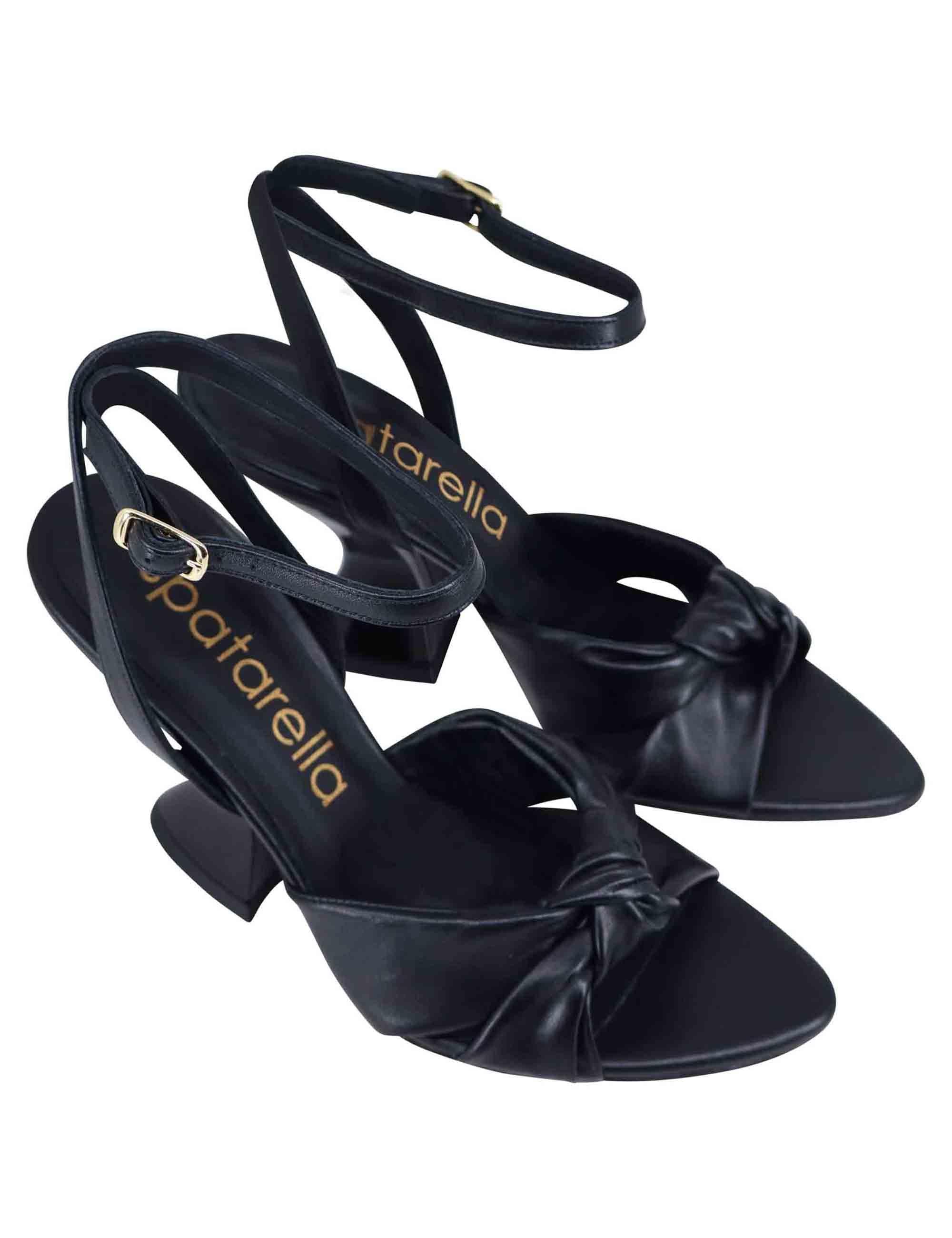 Sandali donna in pelle nera con tacco alto e cinturino alla caviglia SP896 001 Spatarella 
