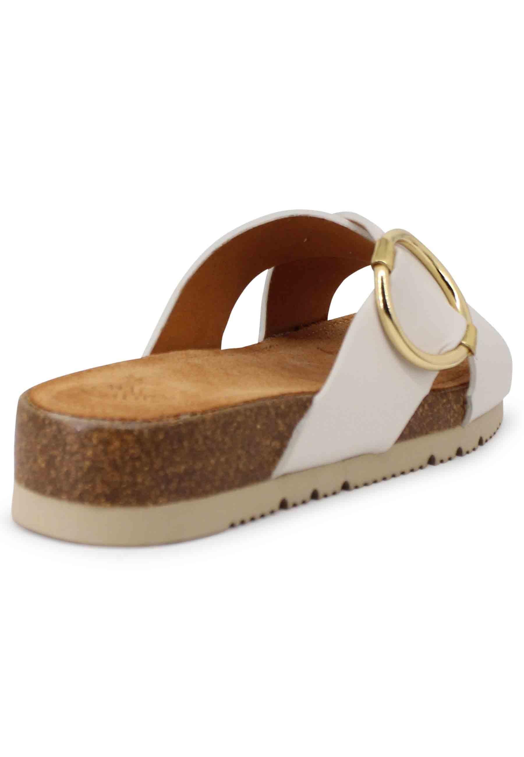 Sandali bassi donna in pelle avorio con fussbett e fibbia laterale oro CARPO RAN IVORY Unisa 