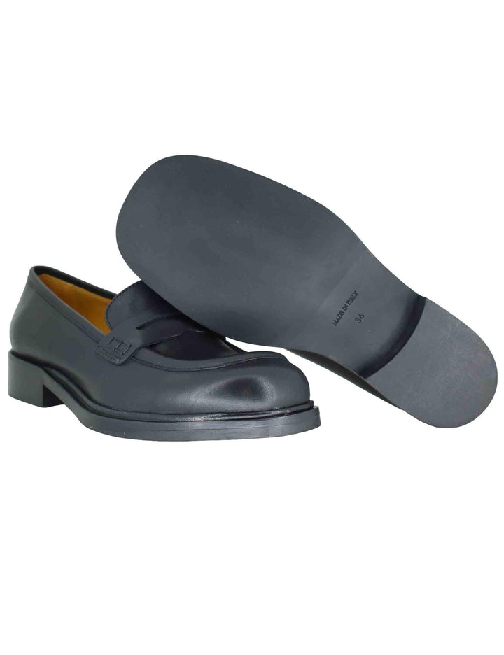 Mocassini donna in pelle nera con suola in gomma e tacco basso SPA602 001 Spatarella 