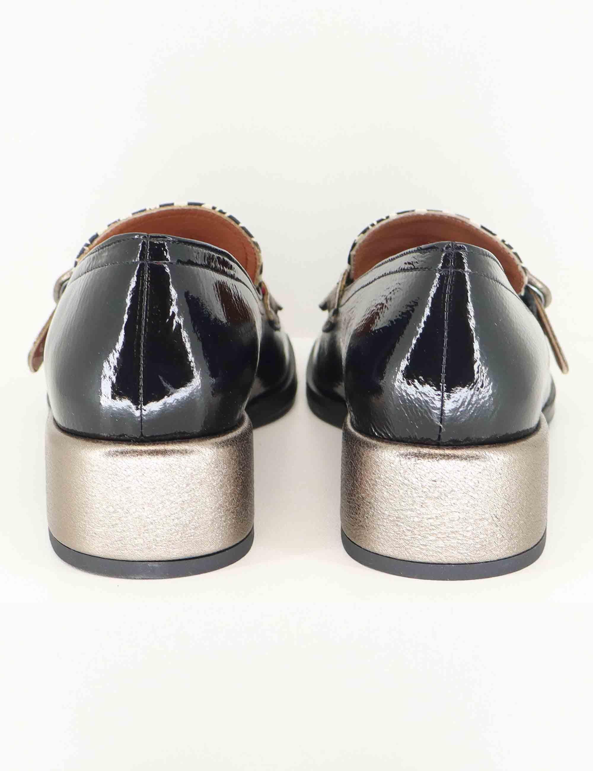 Mocassini donna in vernice nera e pelle laminata oro con frange 9527GL 001 Les Venues 