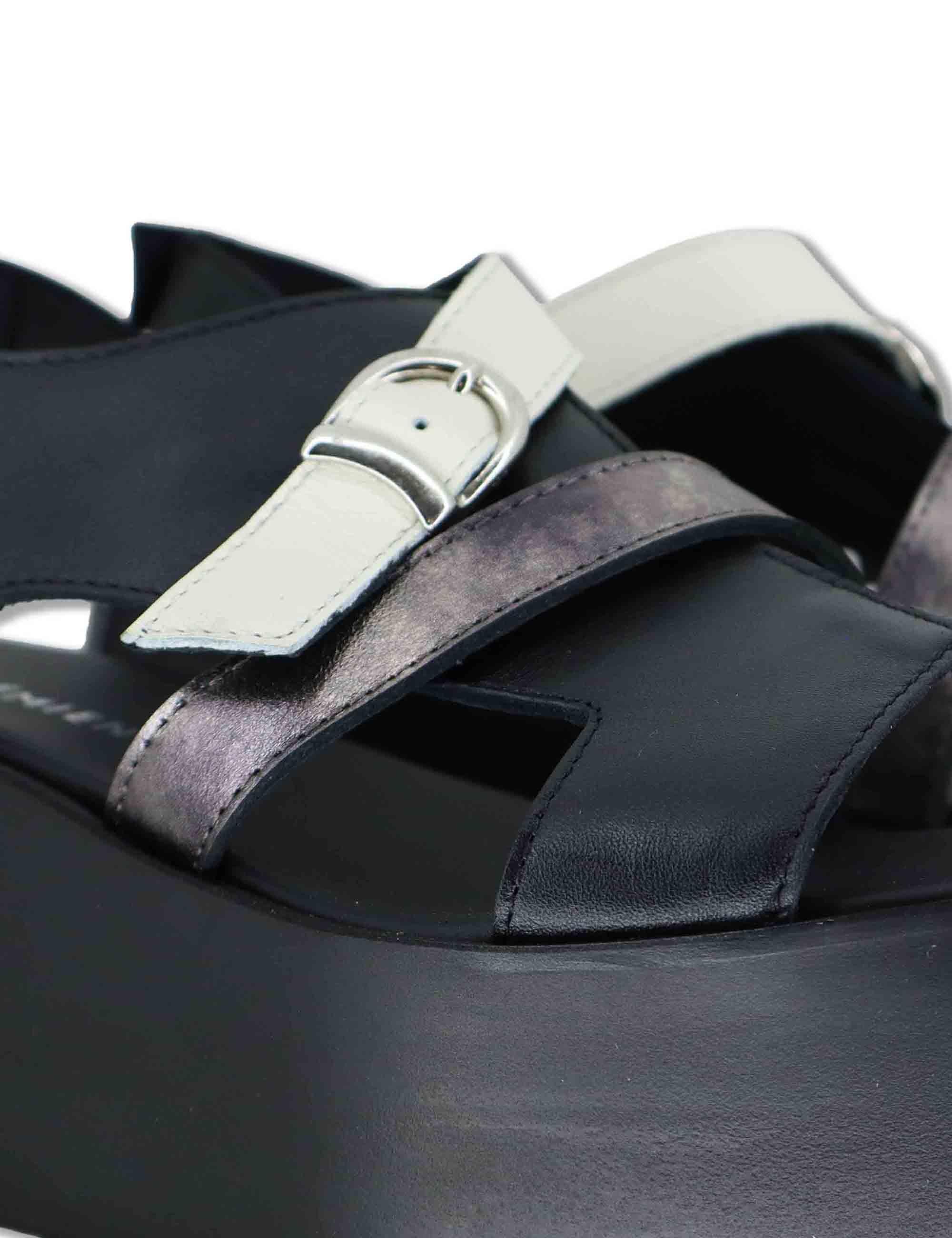 Sandali donna in pelle nera con incroci e zeppa in gomma leggera ZE14 2 Le Bohemien 