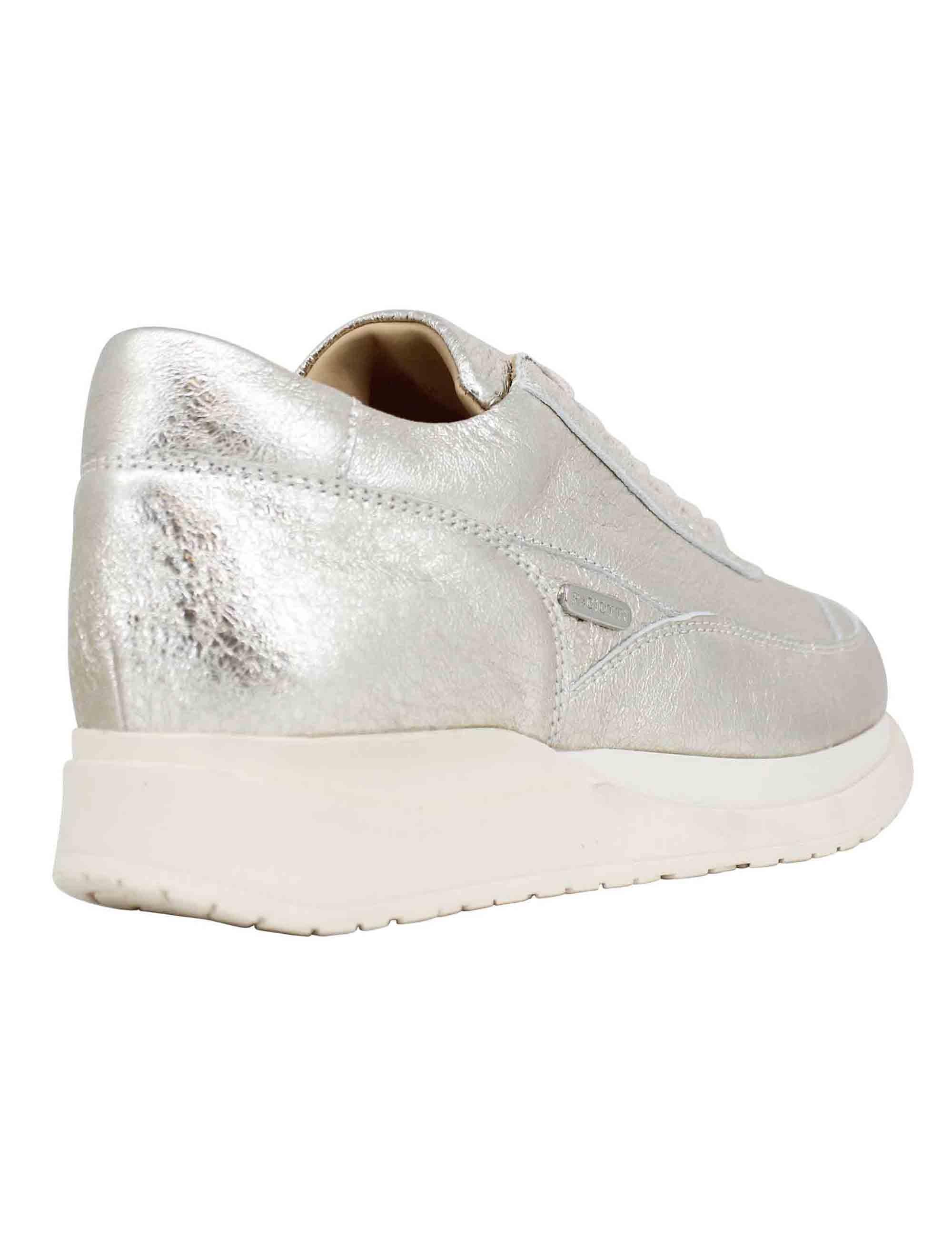 Sneakers donna in pelle laminata platino GD65700P 60 Cesare Paciotti 