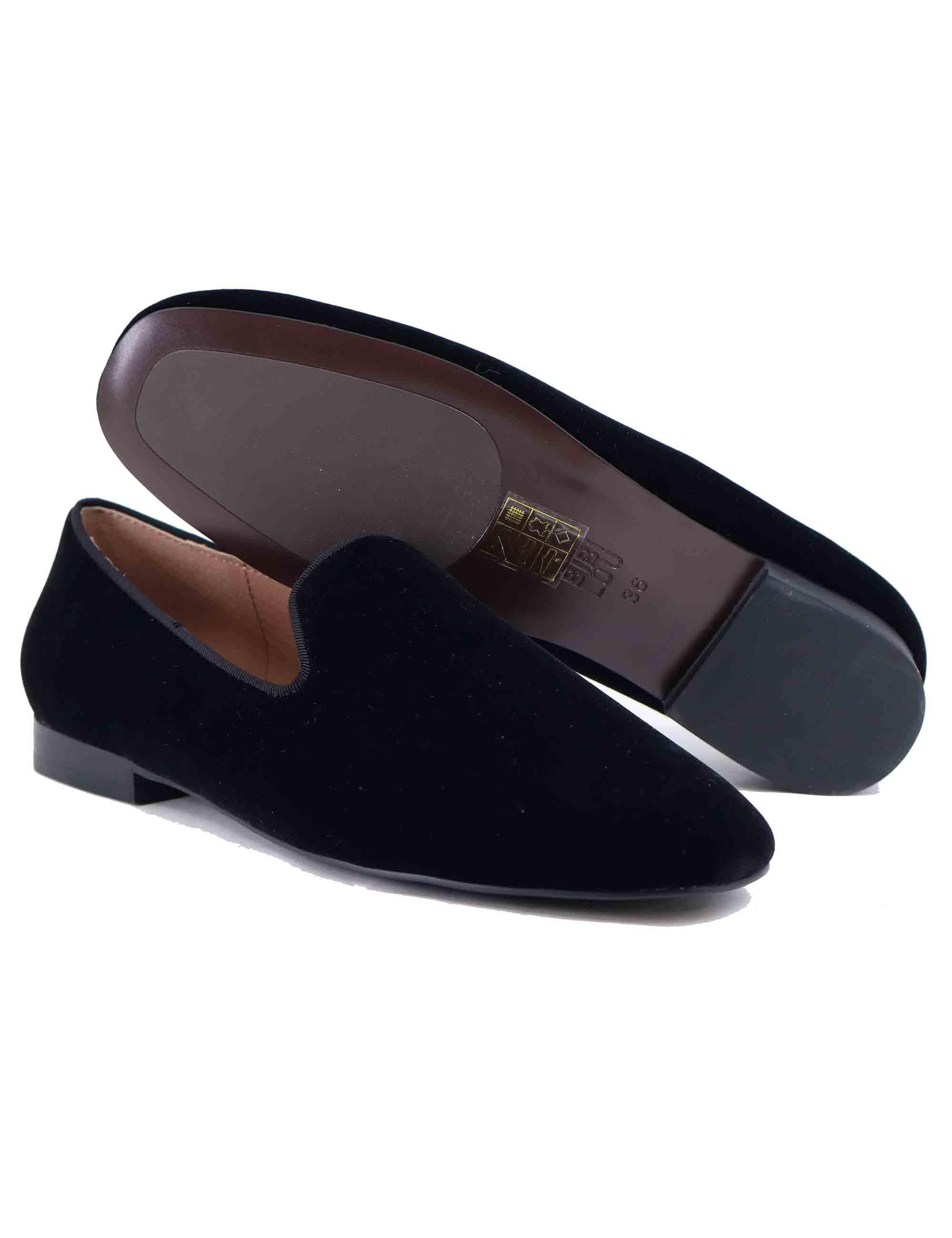 Mocassini donna in velluto nero tacco basso 661Z70VK 03 Bibi Lou 