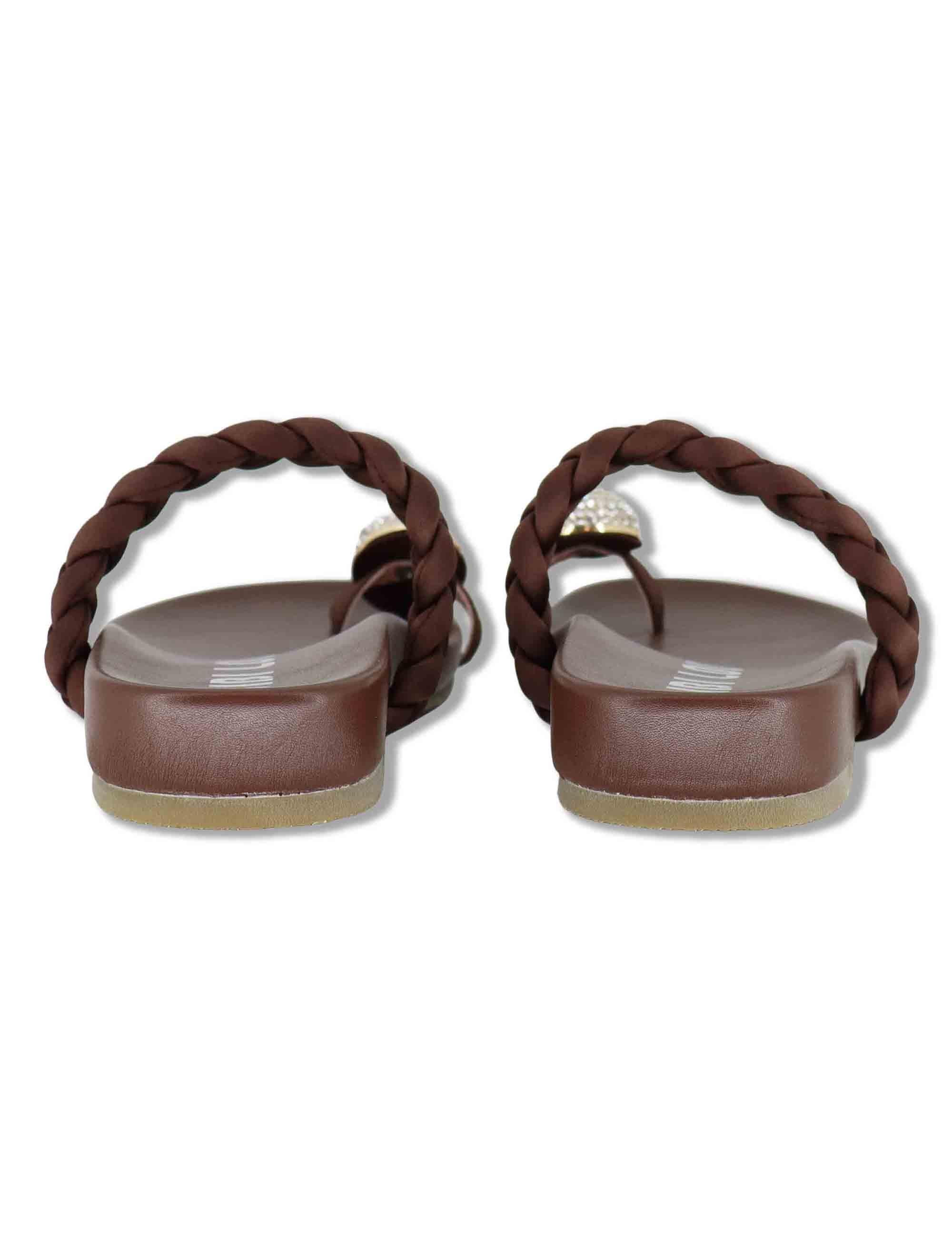 Sandali donna infradito in pelle marrone con pietra gioiello e fubbett basso Balne 880Z80HG 90-MARRON Bibi Lou 