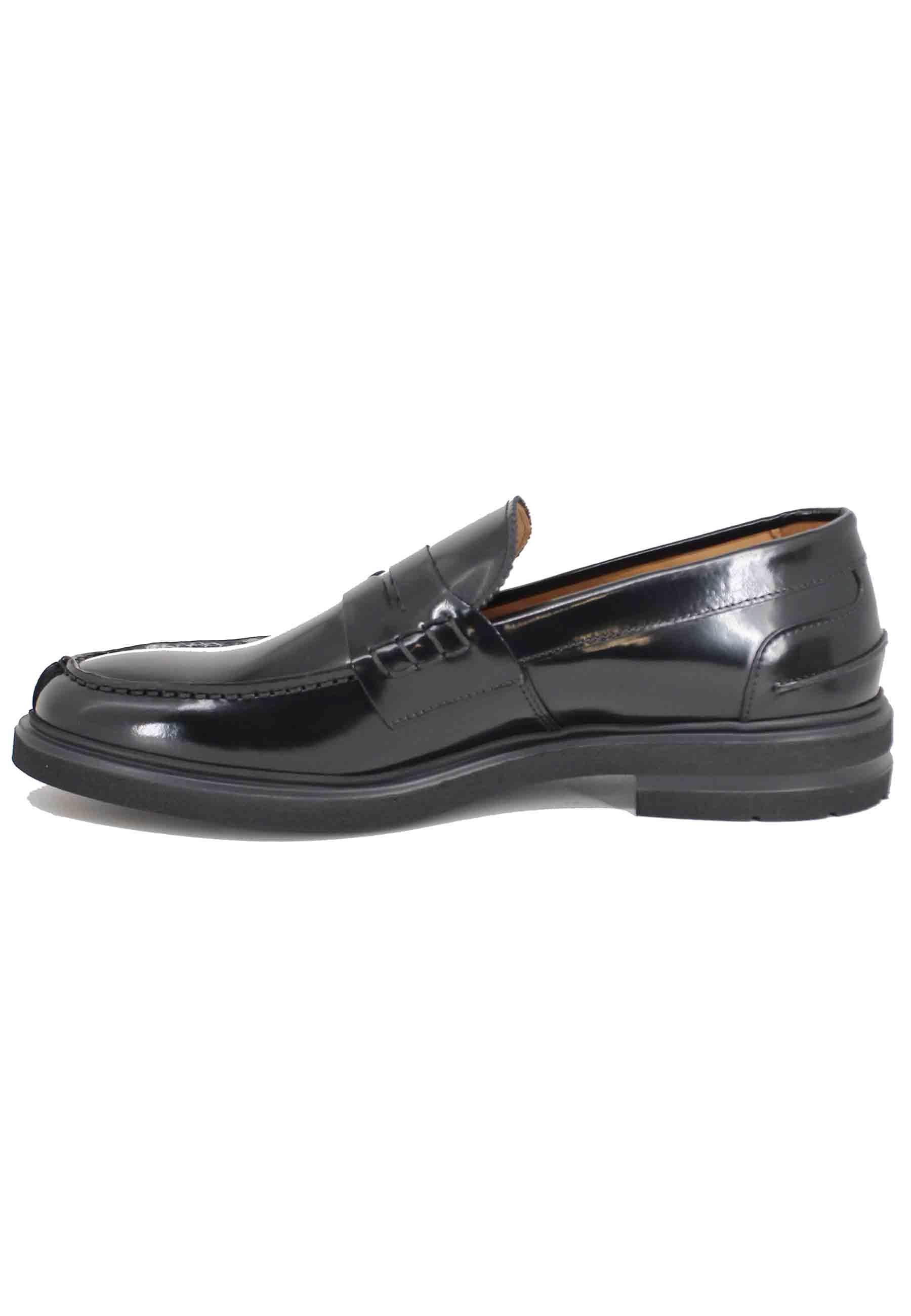 Mocassini uomo in pelle nera con fondo gomma AWARD 17 001 Rogal's 