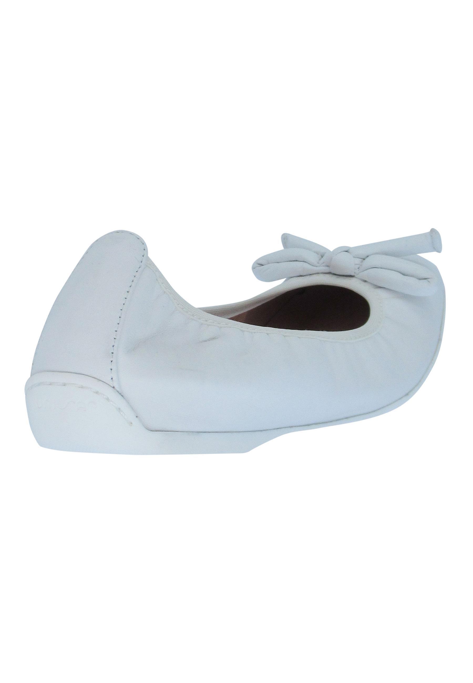 Ballerine donna Aleda in pelle bianca e fondo basso in gomma ALEDA 100 Unisa 
