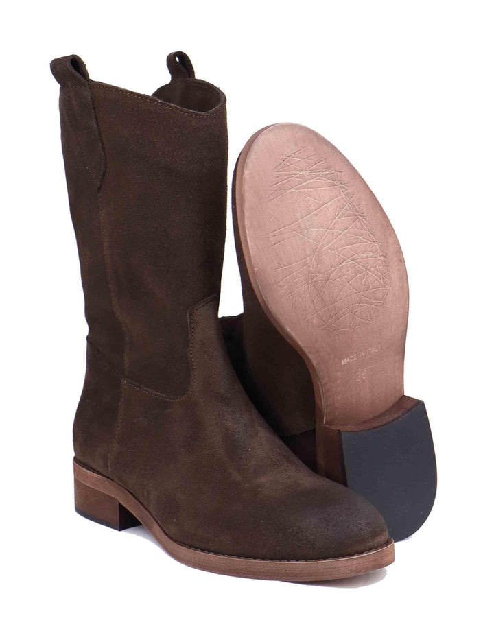 Stivaletti donna in camoscio marrone tacco basso SPCV27 014 Spatarella 