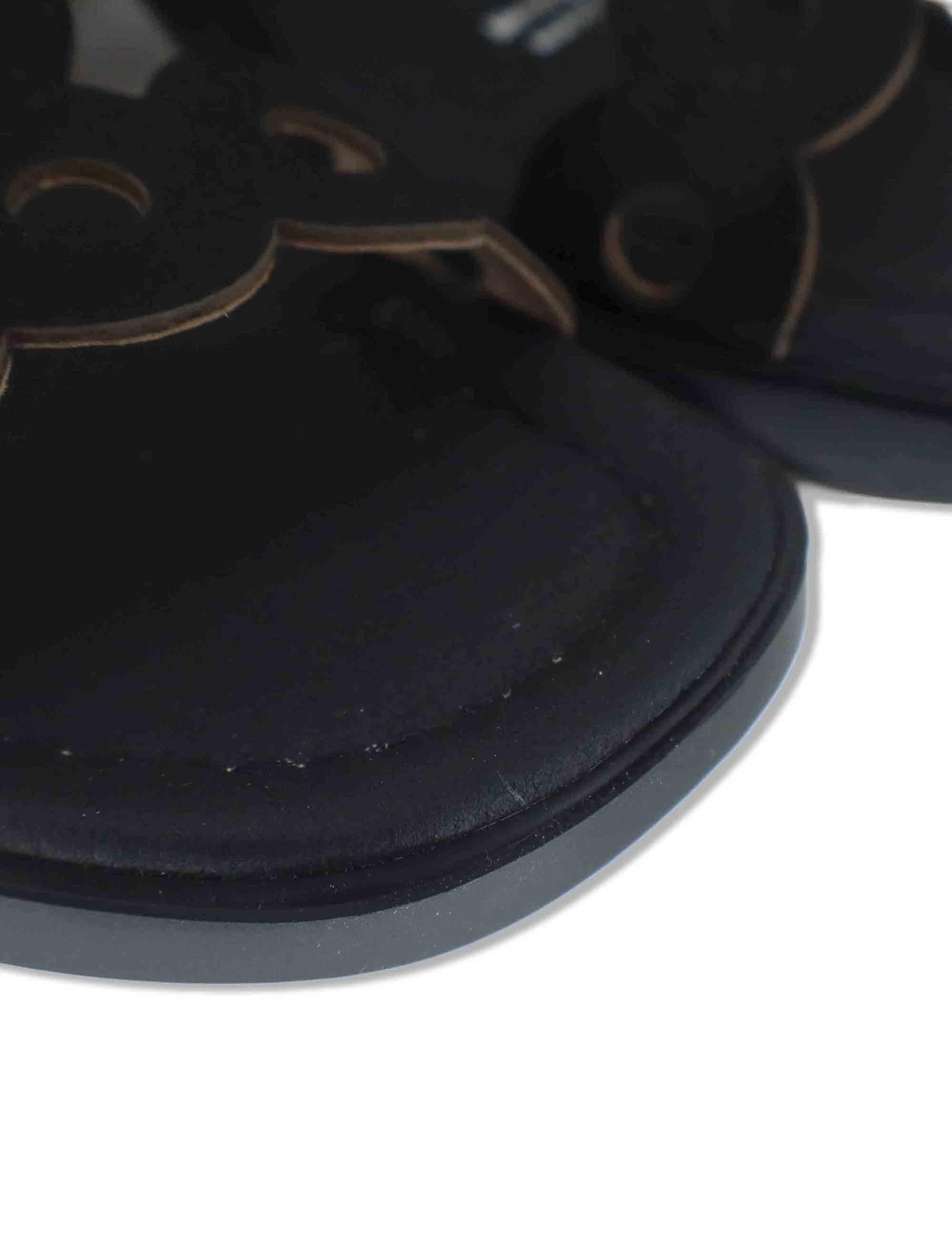 Sandali donna slingback in pelle nera con tacco in gomma ultra soft D-2306 001 Wonders 