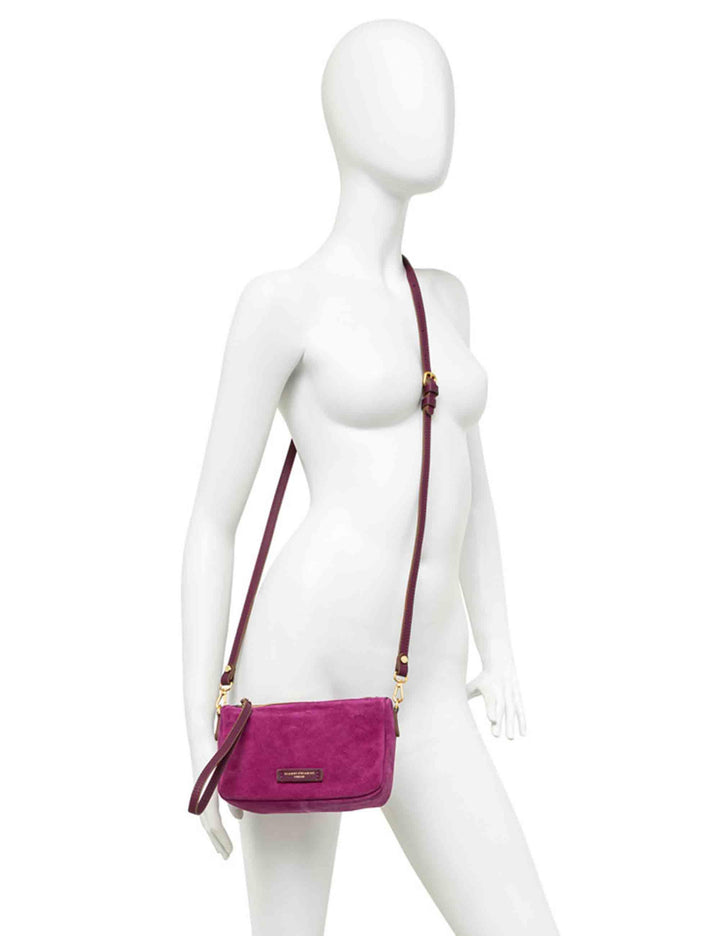 Borse donna Nora Pouch in pelle scamosciata fuxia con polsiera e tracolla BS10224 CM-PL 14364 Gianni Chiarini 