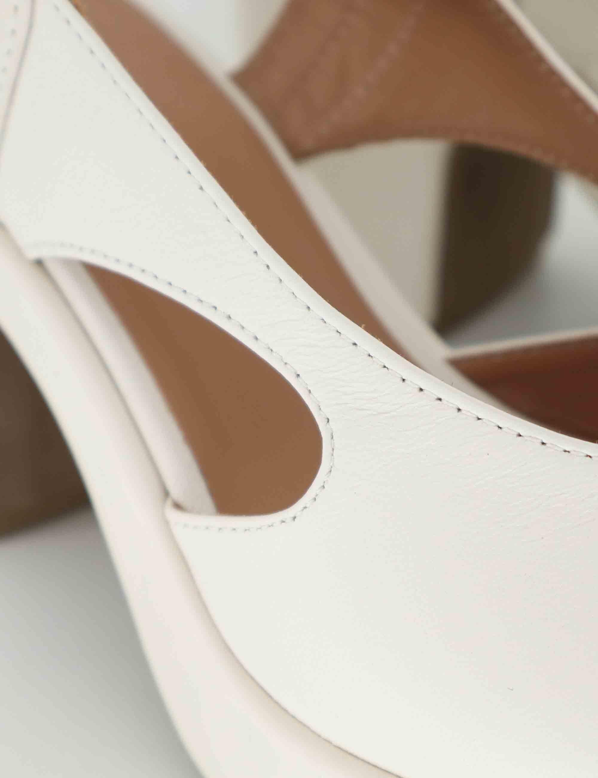 Sandali slingback donna in pelle off white con zeppa 3020 4 Gianmarco Sorelli 