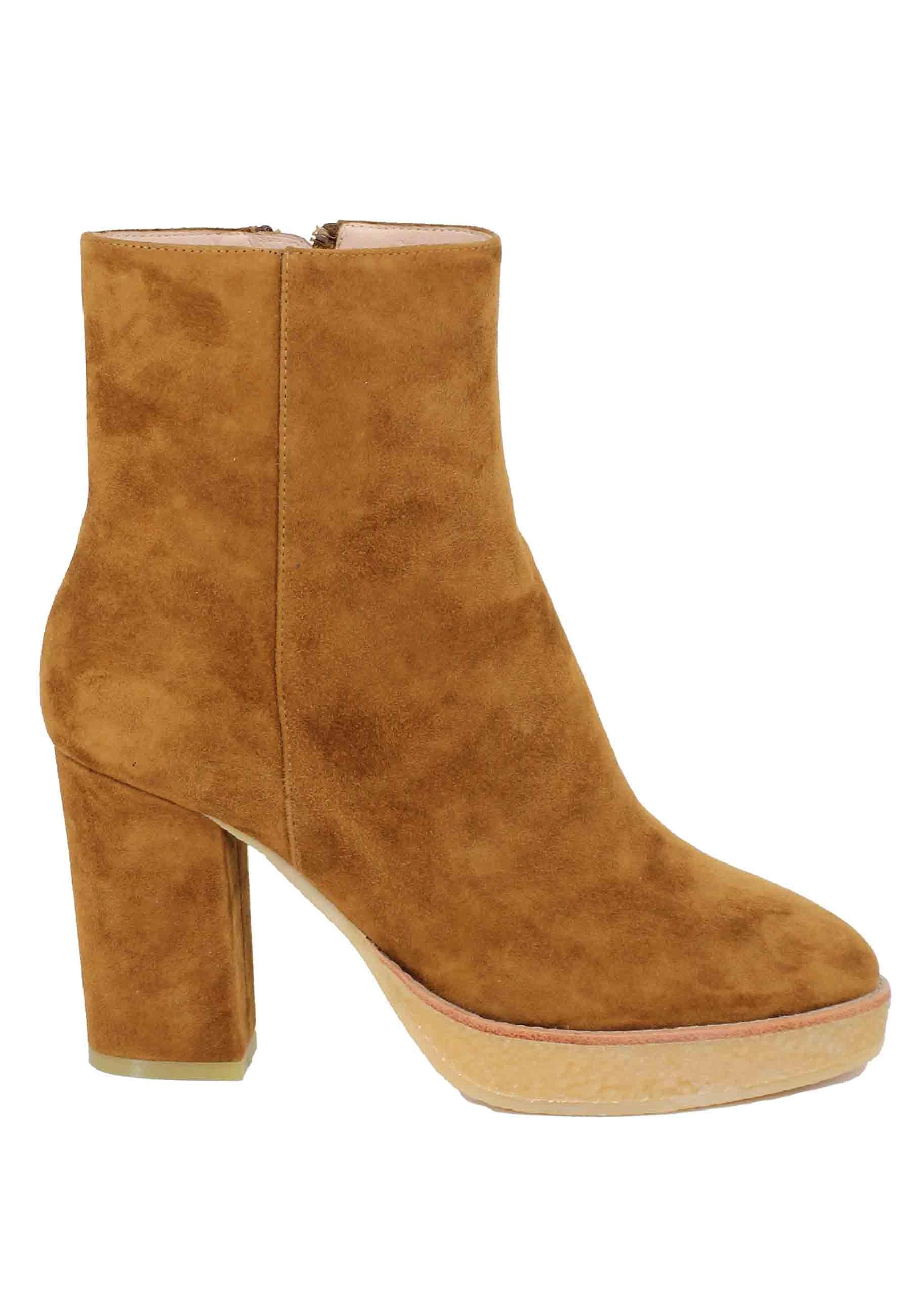 Stivaletti donna in camoscio cuoio con plateau in para Biot 355T30BK 014 Lola Cruz 