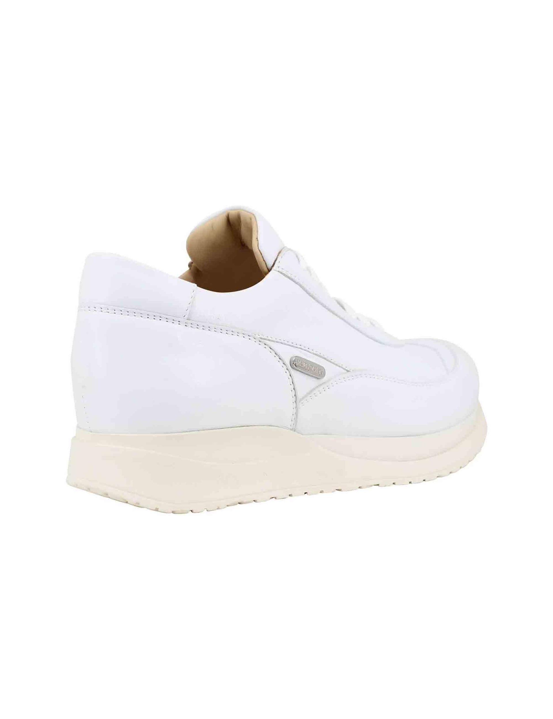 Sneakers uomo in pelle bianca GU65700T 1 Cesare Paciotti 