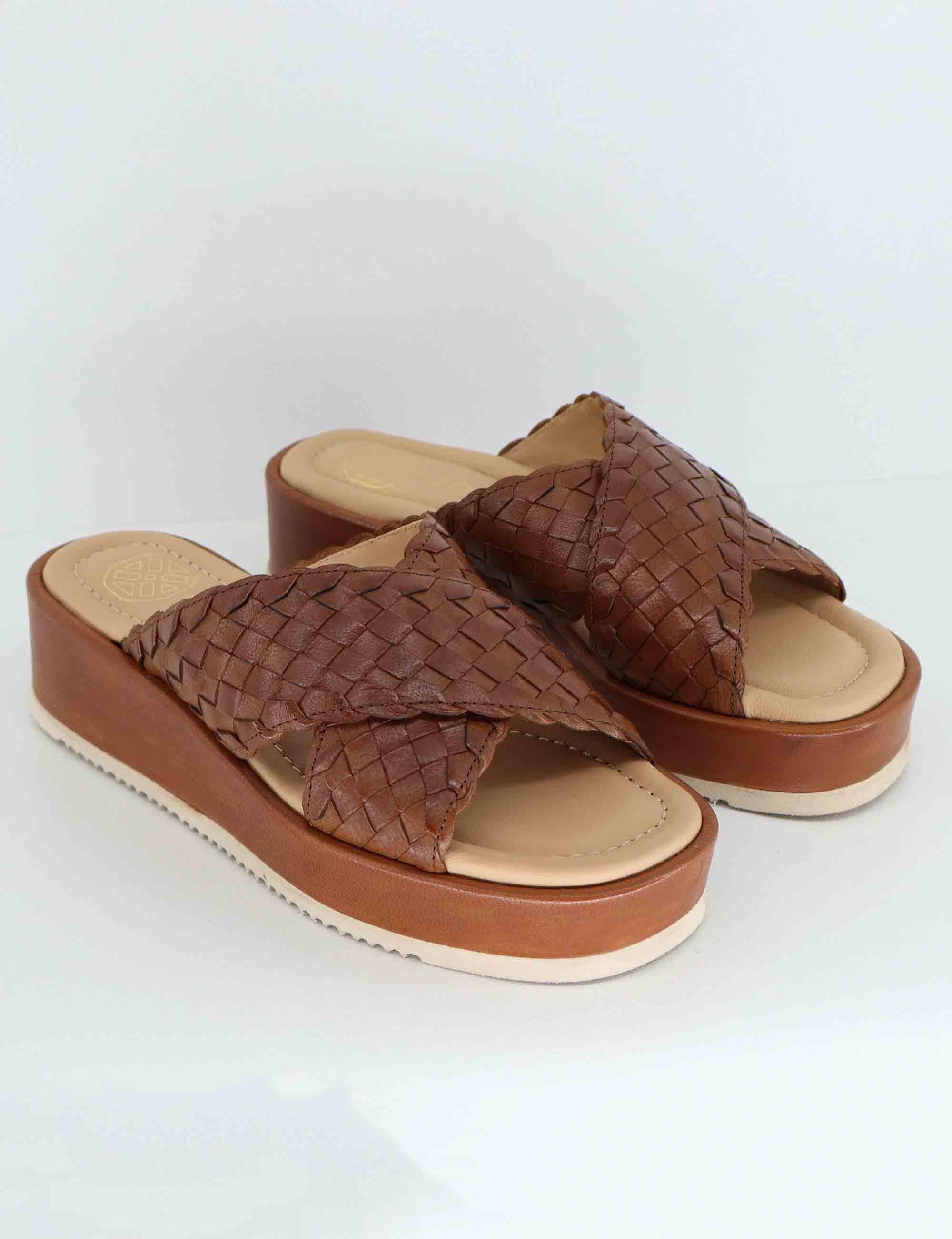 Sandali donna in pelle inteccaito marrone con zeppa bassa KARTAL CRF_CANNELLE Unisa 