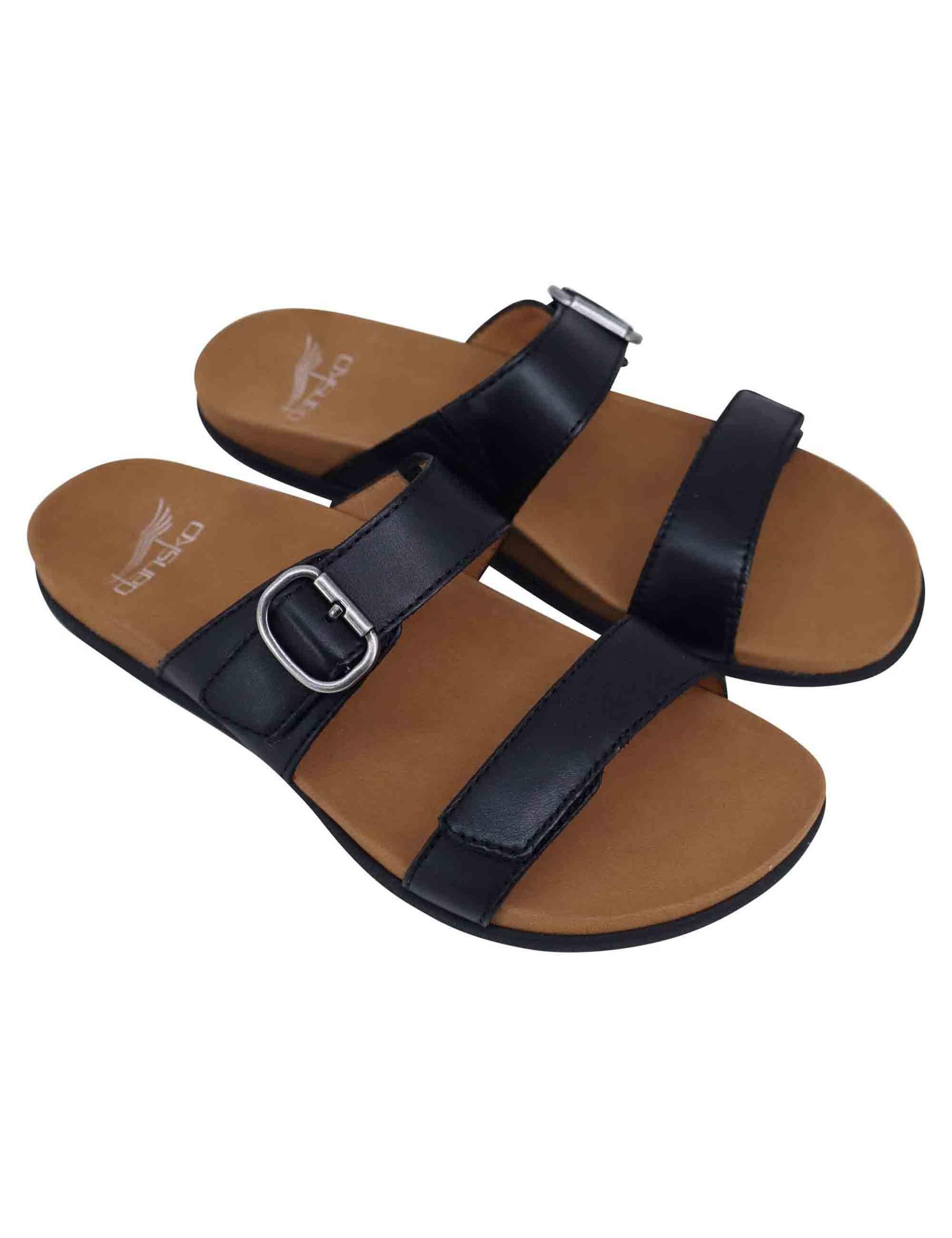 Sandali bassi donna in pelle nera con fibbia laterale JUSTINE 6220-500200 Dansko 