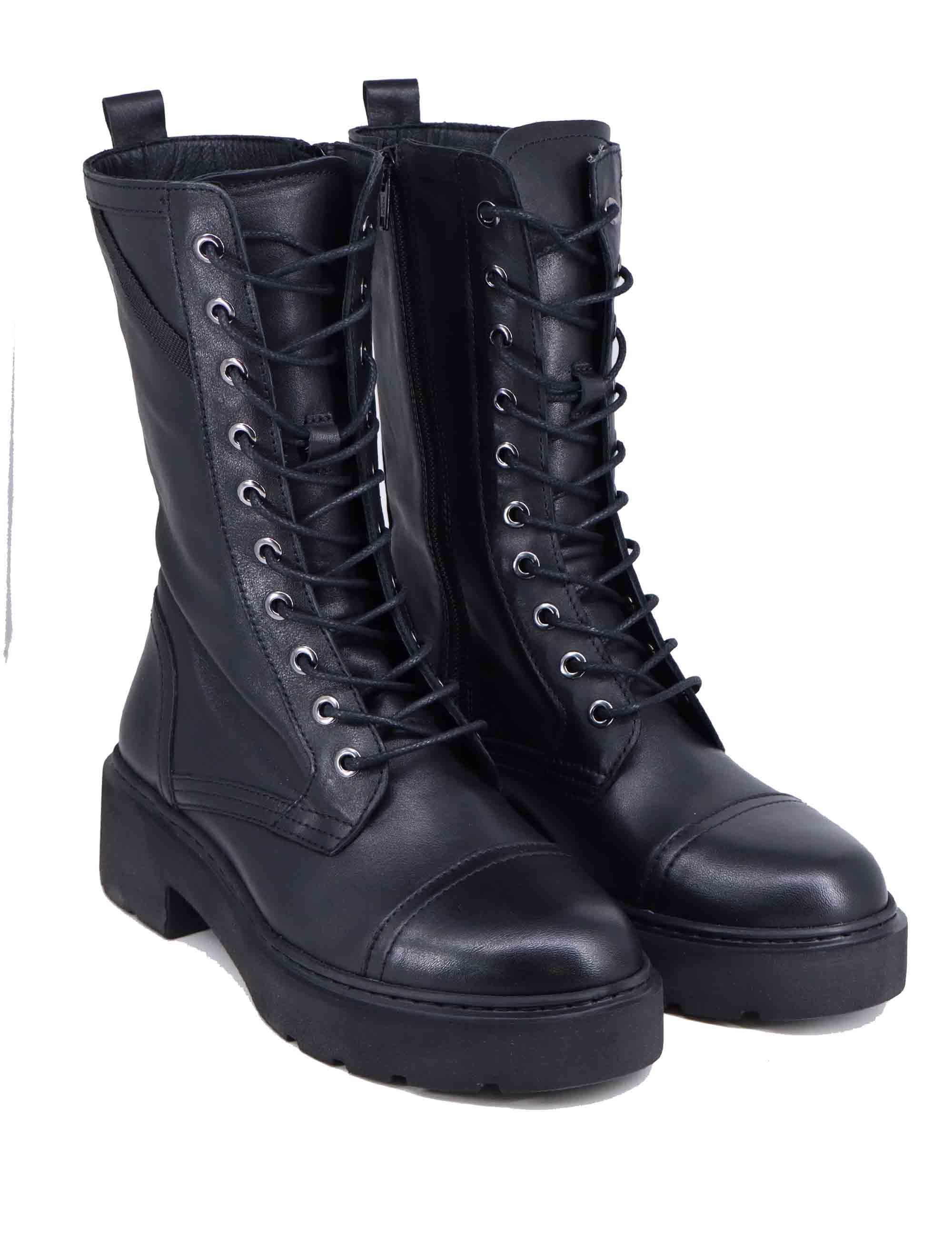 Anfibi stringati donna in pelle nera con suola carrarmato JORDAO STT BLACK Unisa 