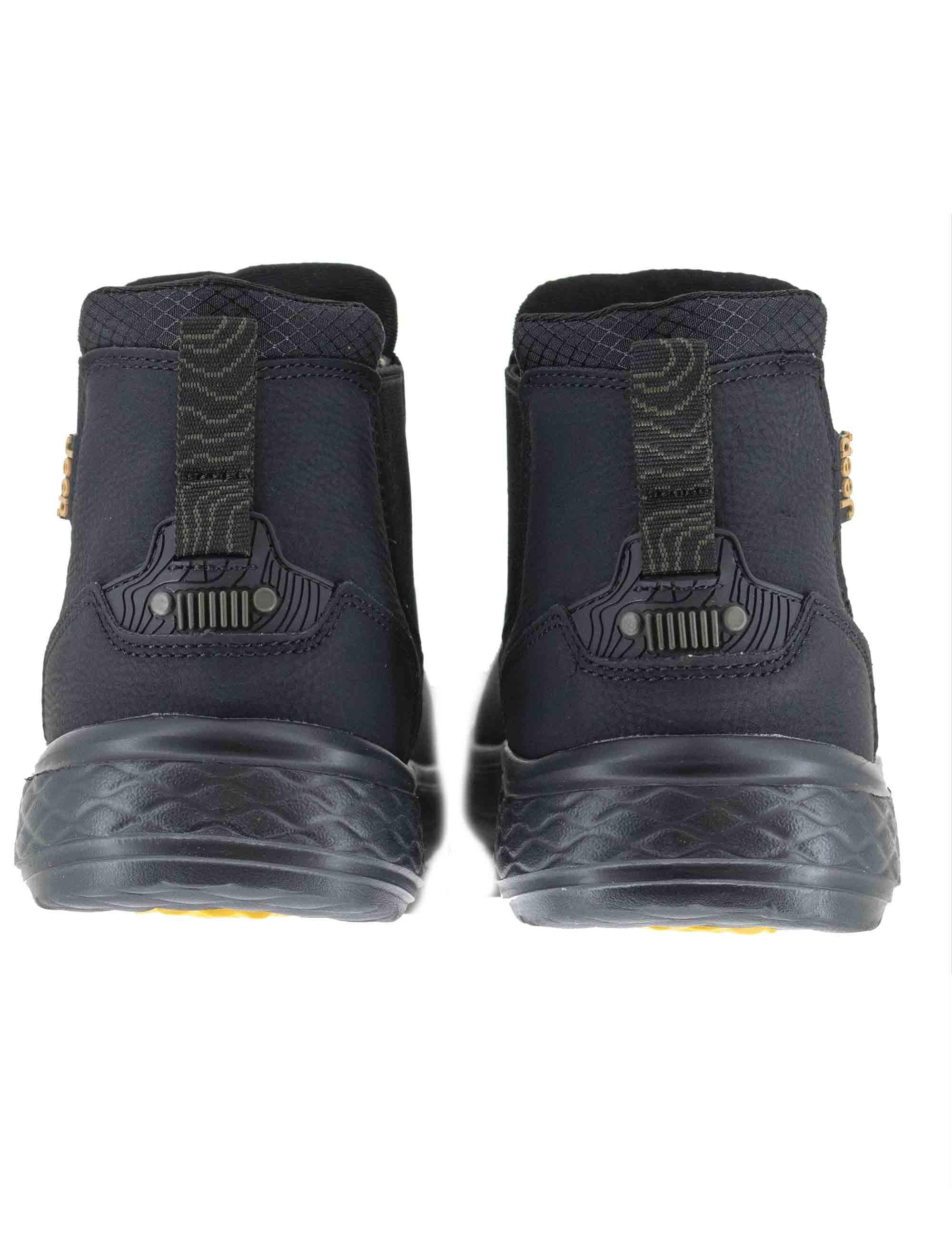 Stivaletti beatles uomo Kobi Chelsea in pelle nera con suola in gomma JM52120A 062 Jeep 