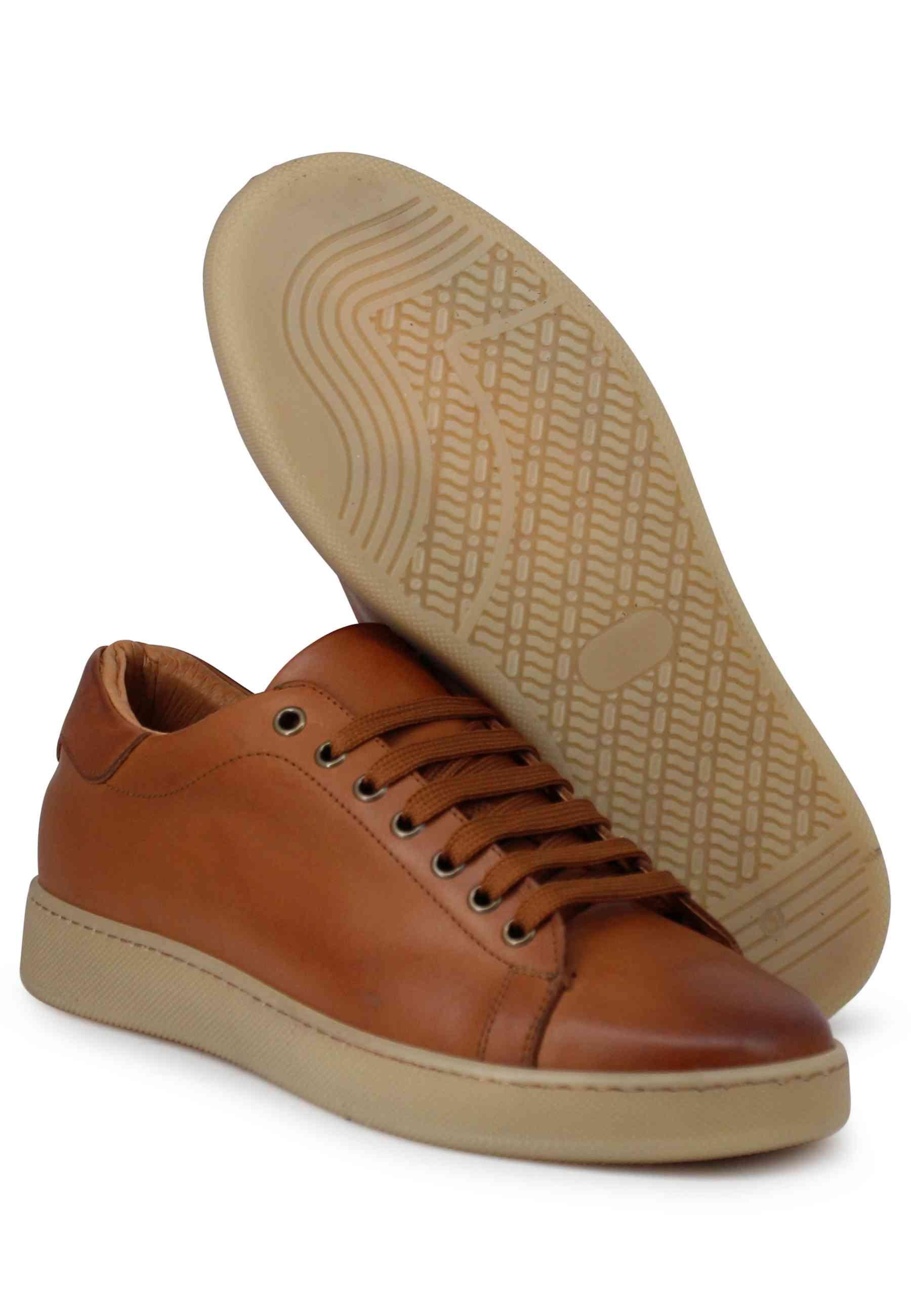 Sneakers uomo in pelle cuoio con fondo gomma 2011 012C Spatarella 