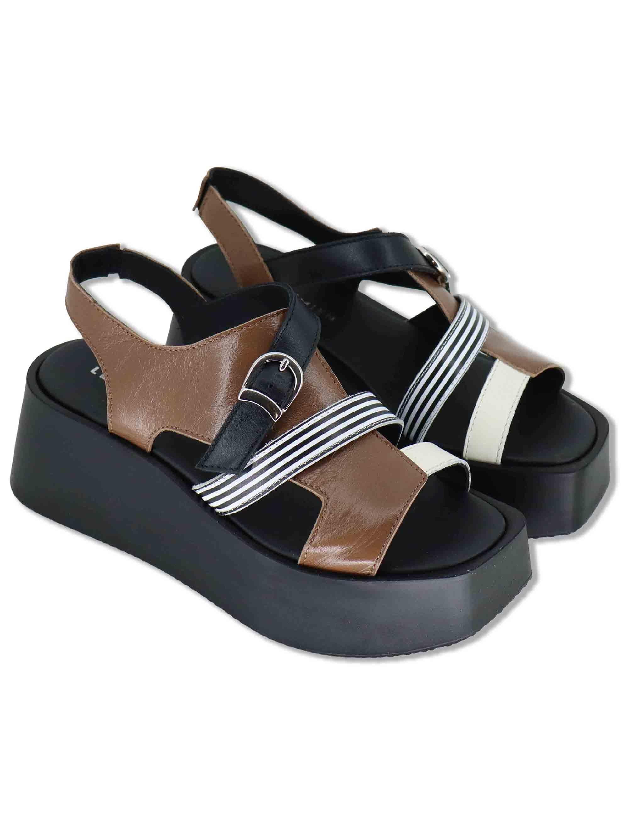 Sandali donna in pelle cuoio con incroci e zeppa in gomma leggera ZE14 4 Le Bohemien 