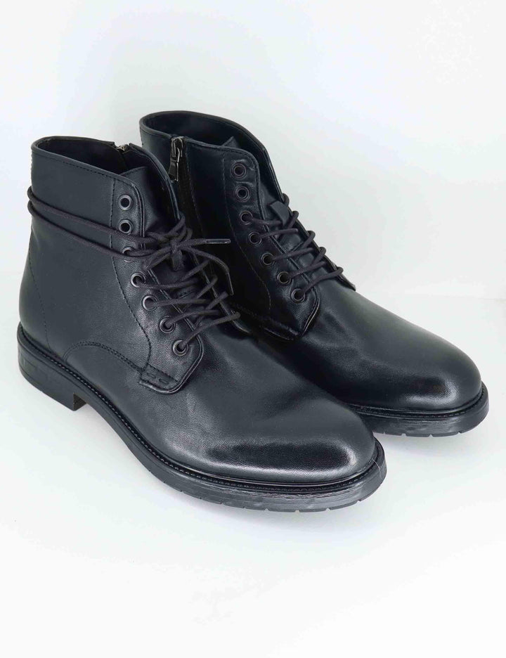 Stivaletti uomo in pelle nera con zip interna e suola in gomma SPGB2050 001 Spatarella 