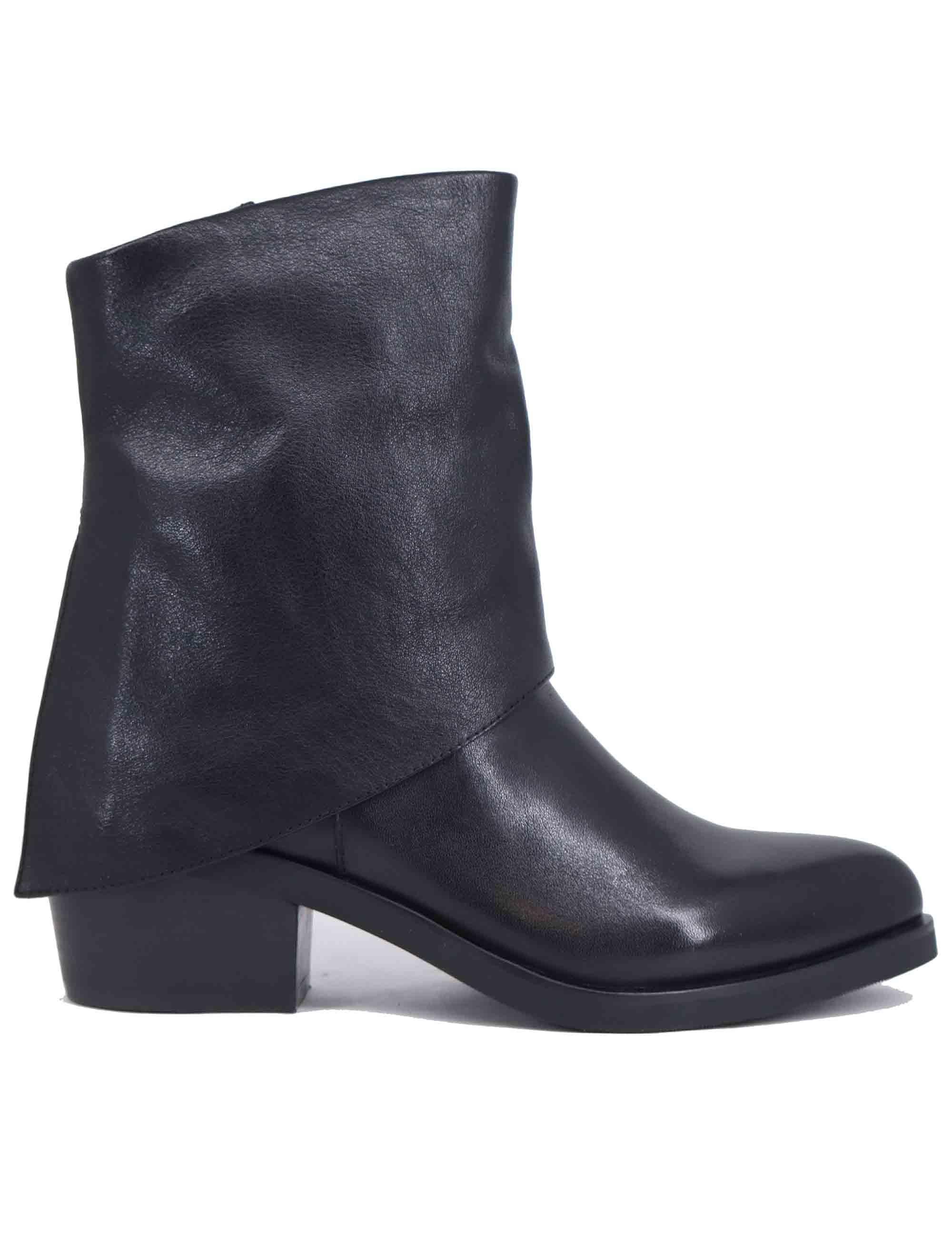 Stivaletti donna in pelle nera con risvolto BI5905X 001 Bruno Premi 