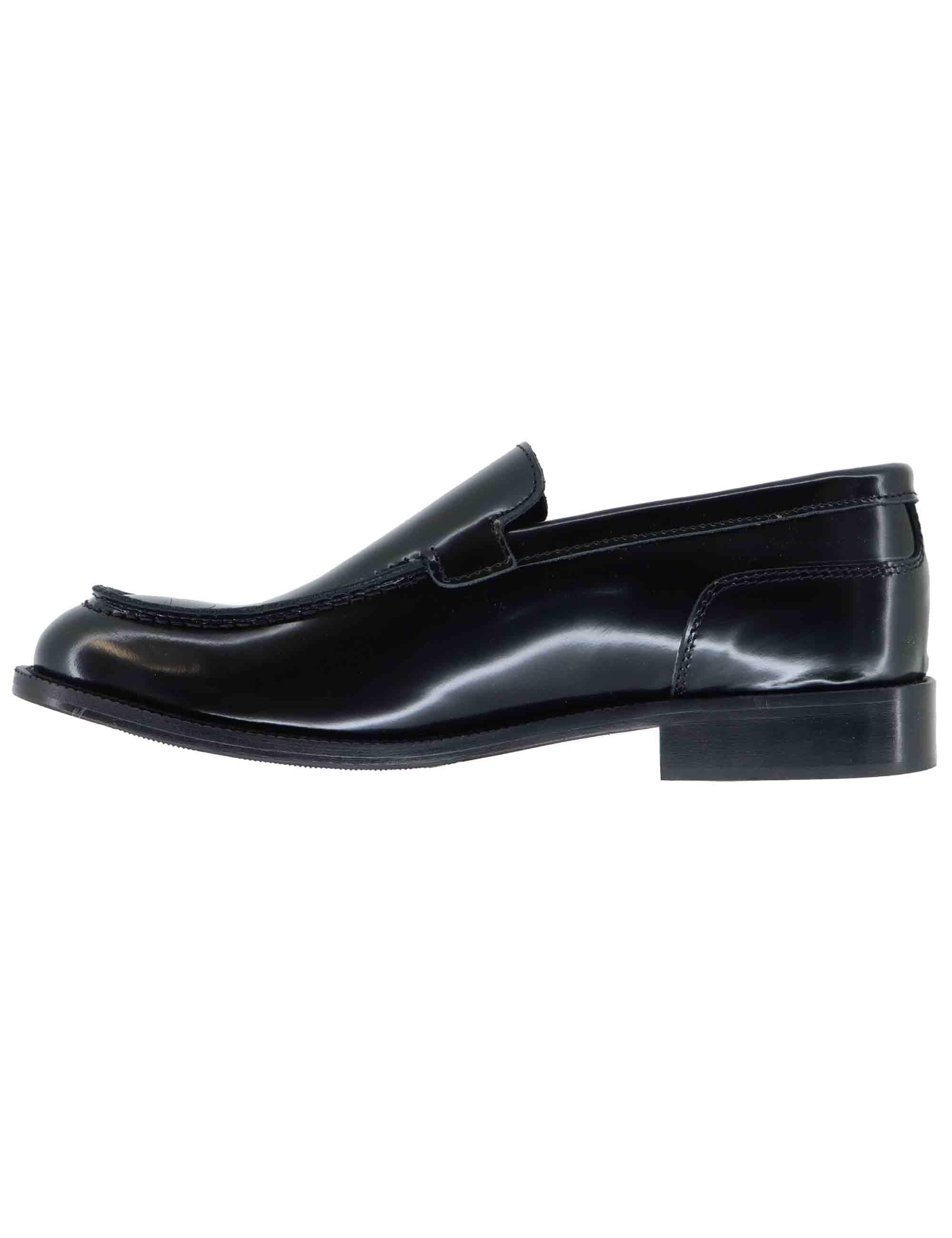 Mocassini uomo in pelle nera con patta liscia SPDU6013 001 Spatarella 