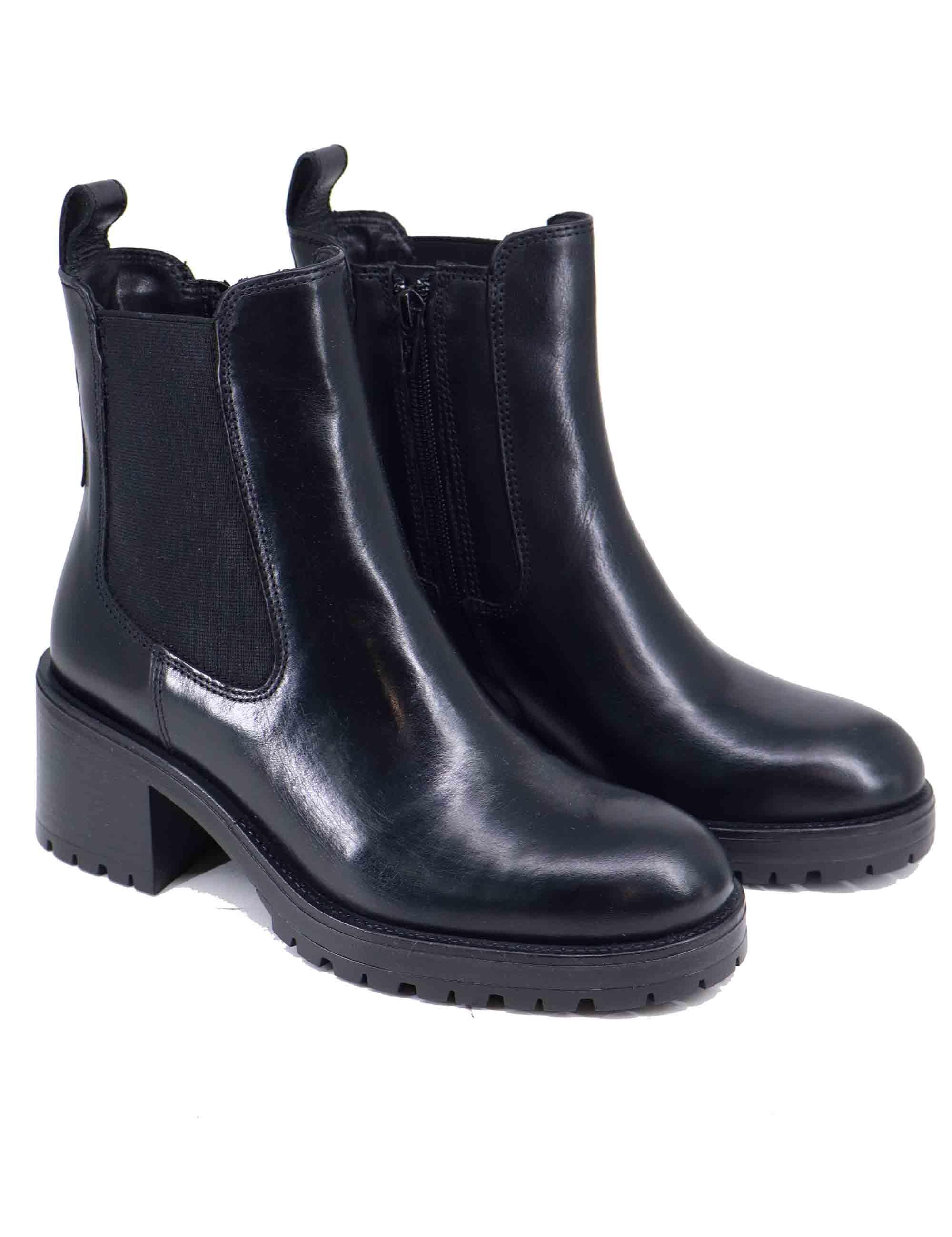 Stivaletti beatles donna in pelle nera con tacco medio 2MAZ200 001 Dei Colli 