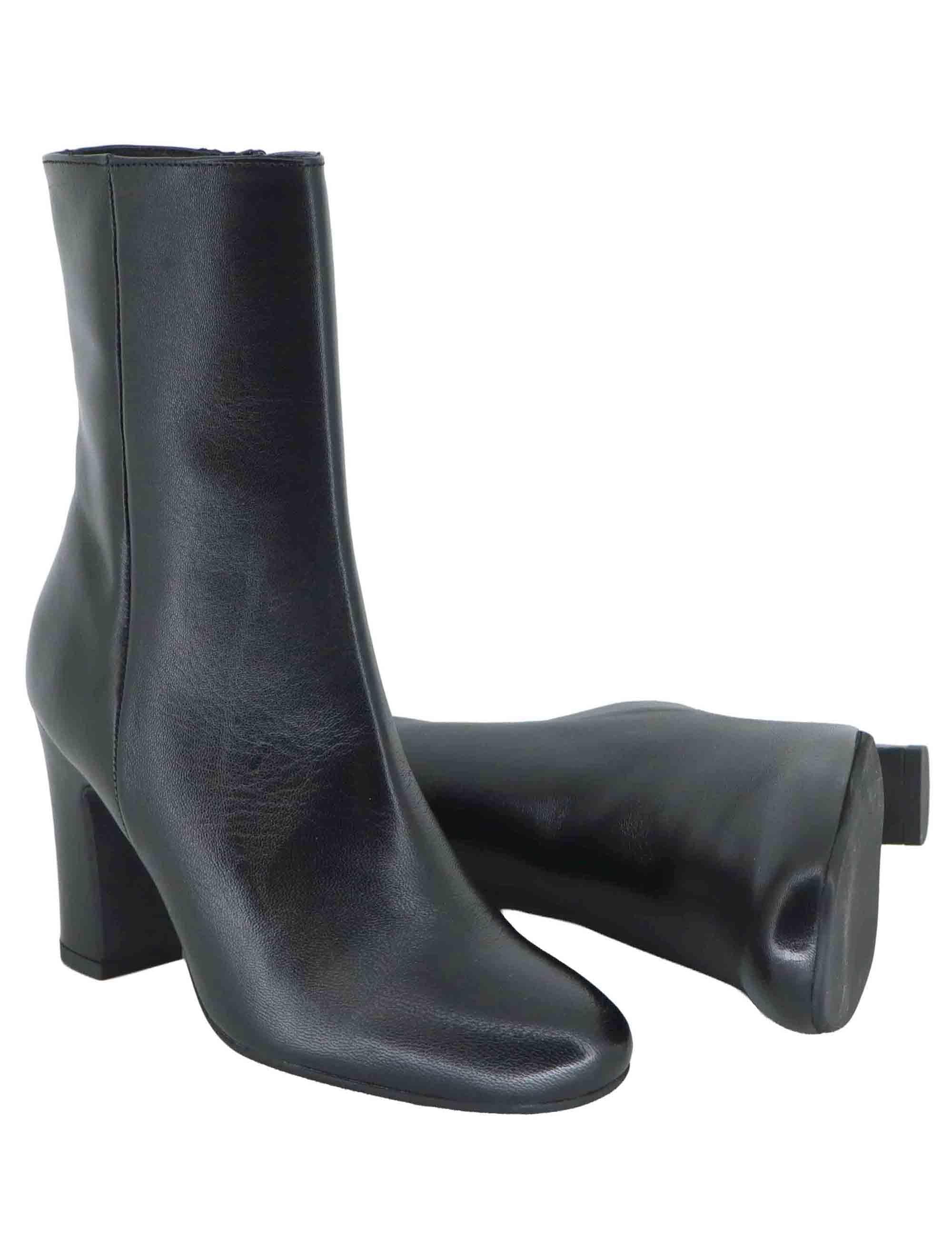 Stivaletti donna in pelle nera tacco alto 3351 001 Les Venues 