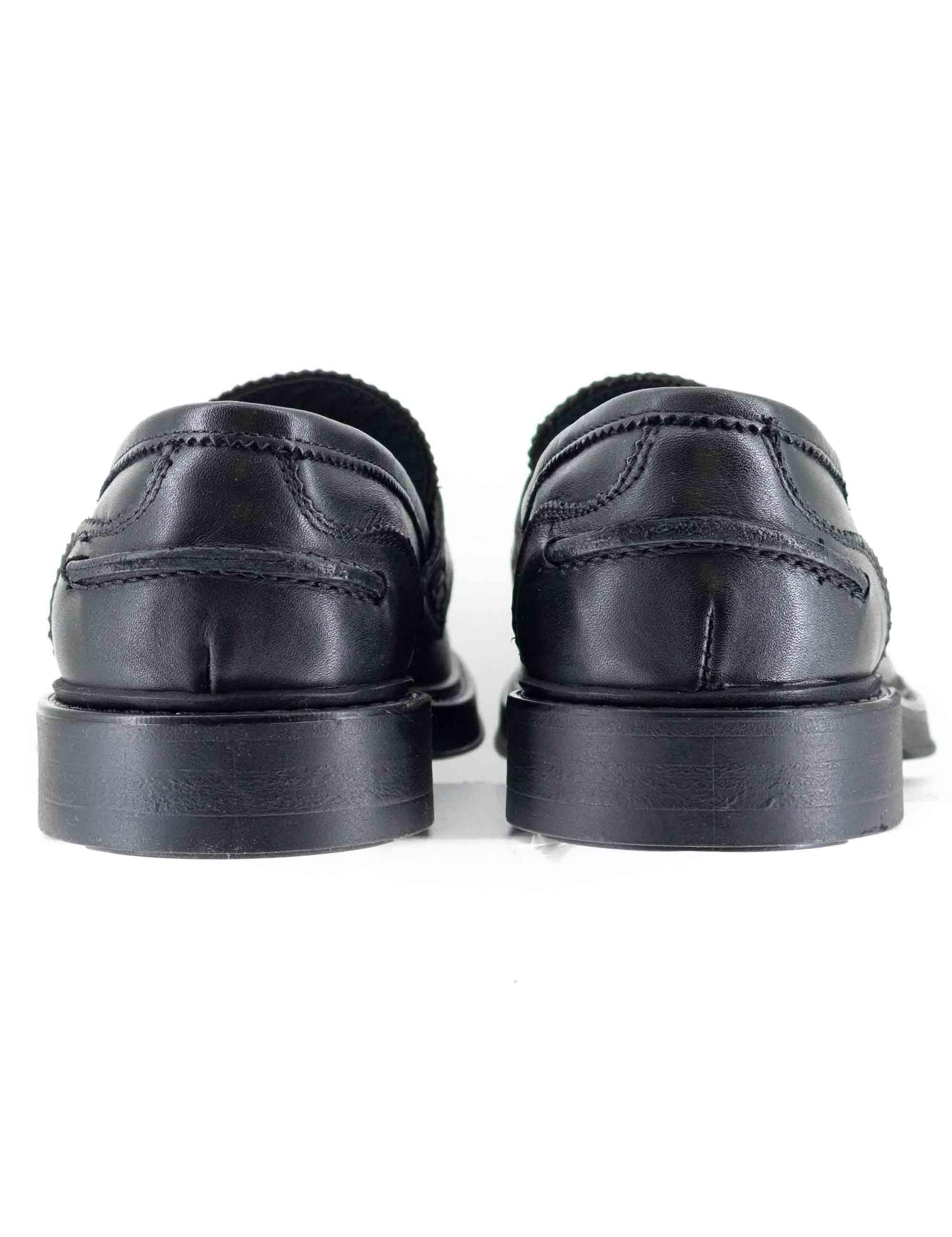 Mocassini uomo in pelle nera con suola in gomma cucita SP1056 0001 Spatarella 