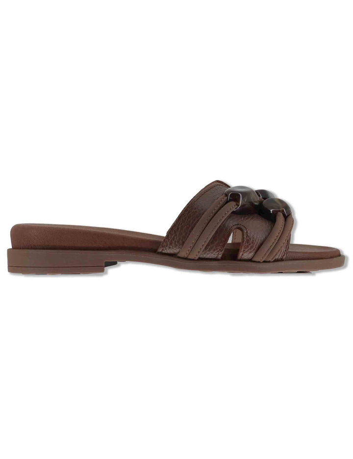 Sandali bassi donna in pelle cuoio e laminata con sottopiede imbottito HV264683 AVELLANA Hispanitas 