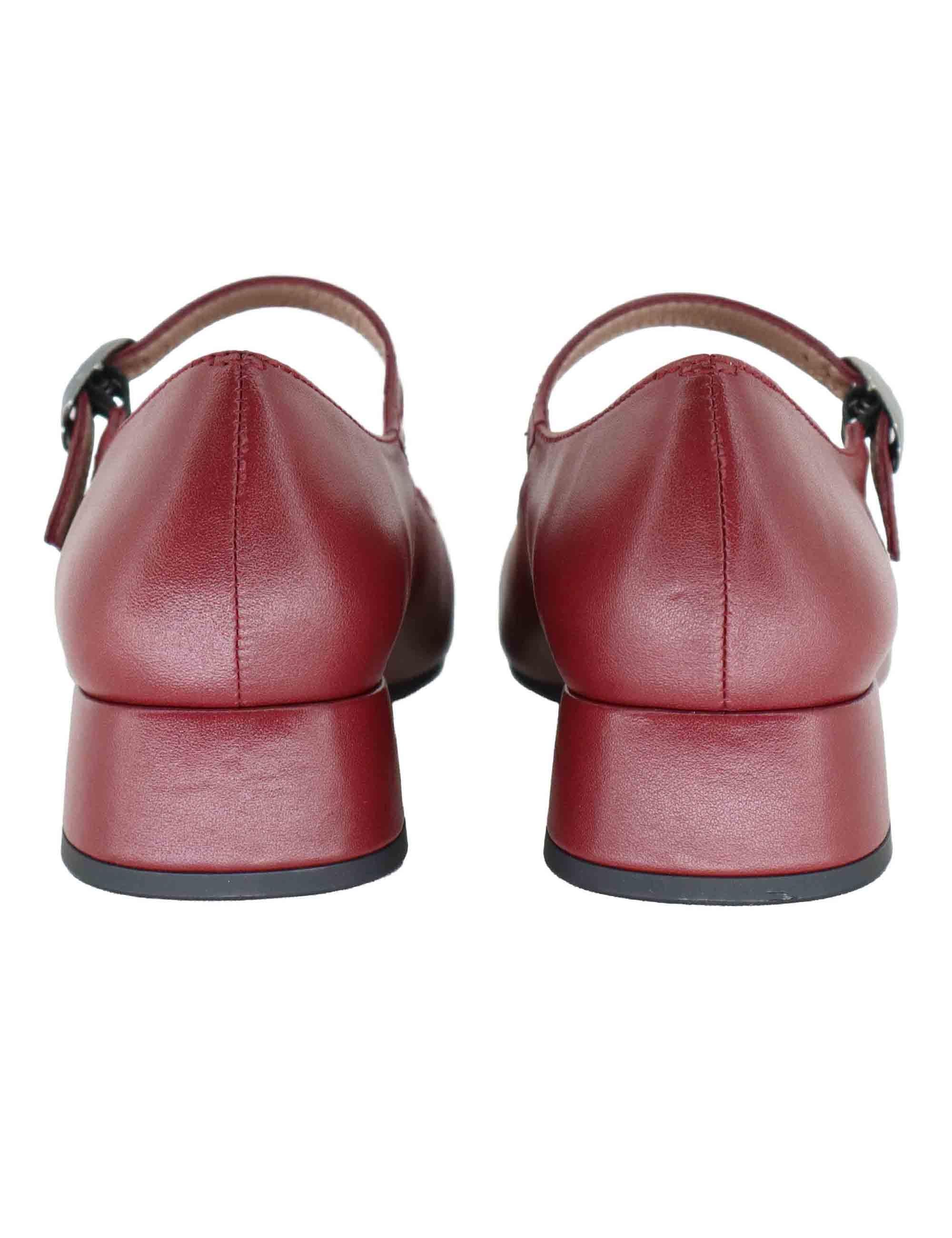 Decollete donna in pelle bordeaux con doppi cinturini e tacco basso HI254207 C003 Hispanitas 