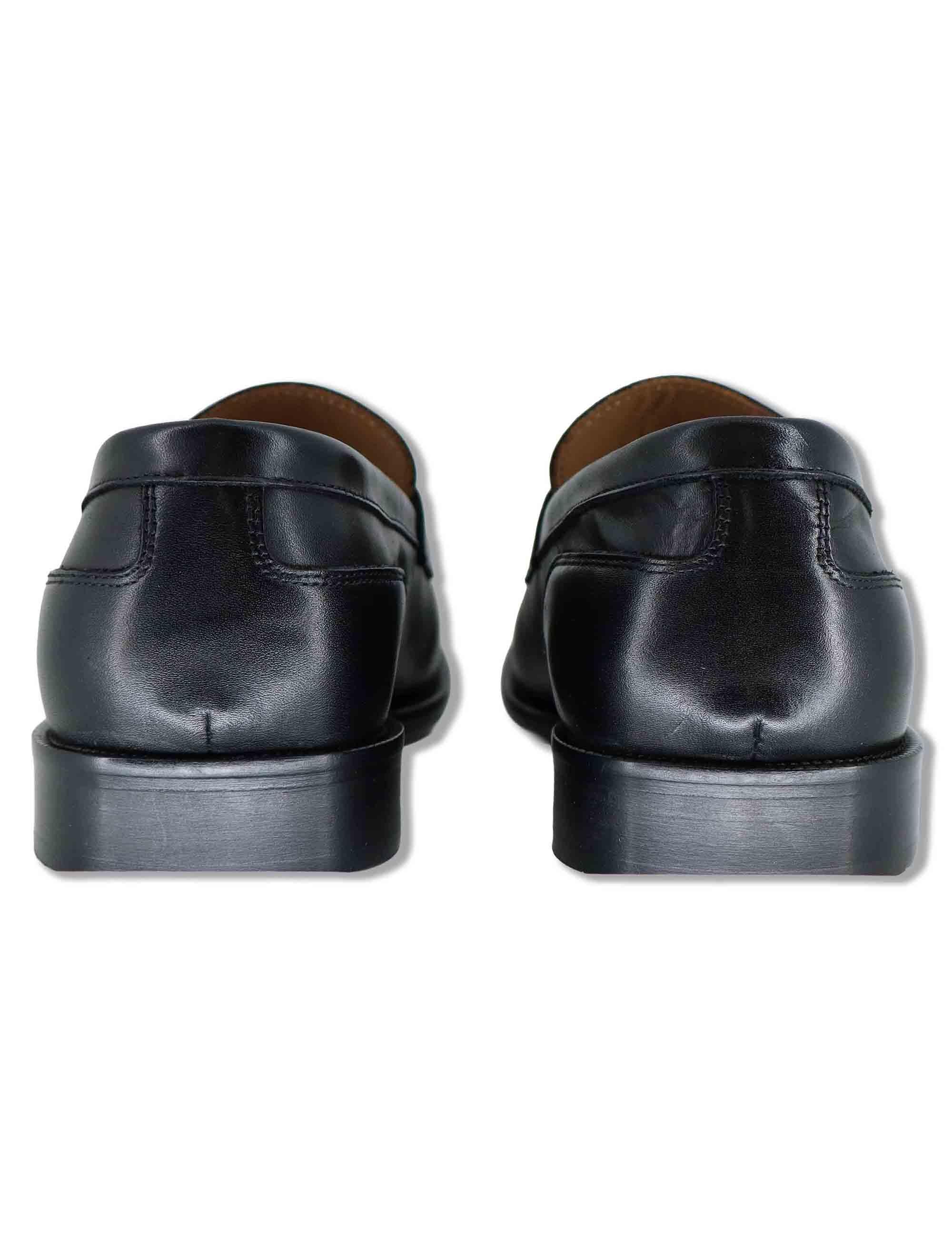 Mocassini uomo in pelle nera lucida con suola in cuoio cucita SPDU601 001 Spatarella 