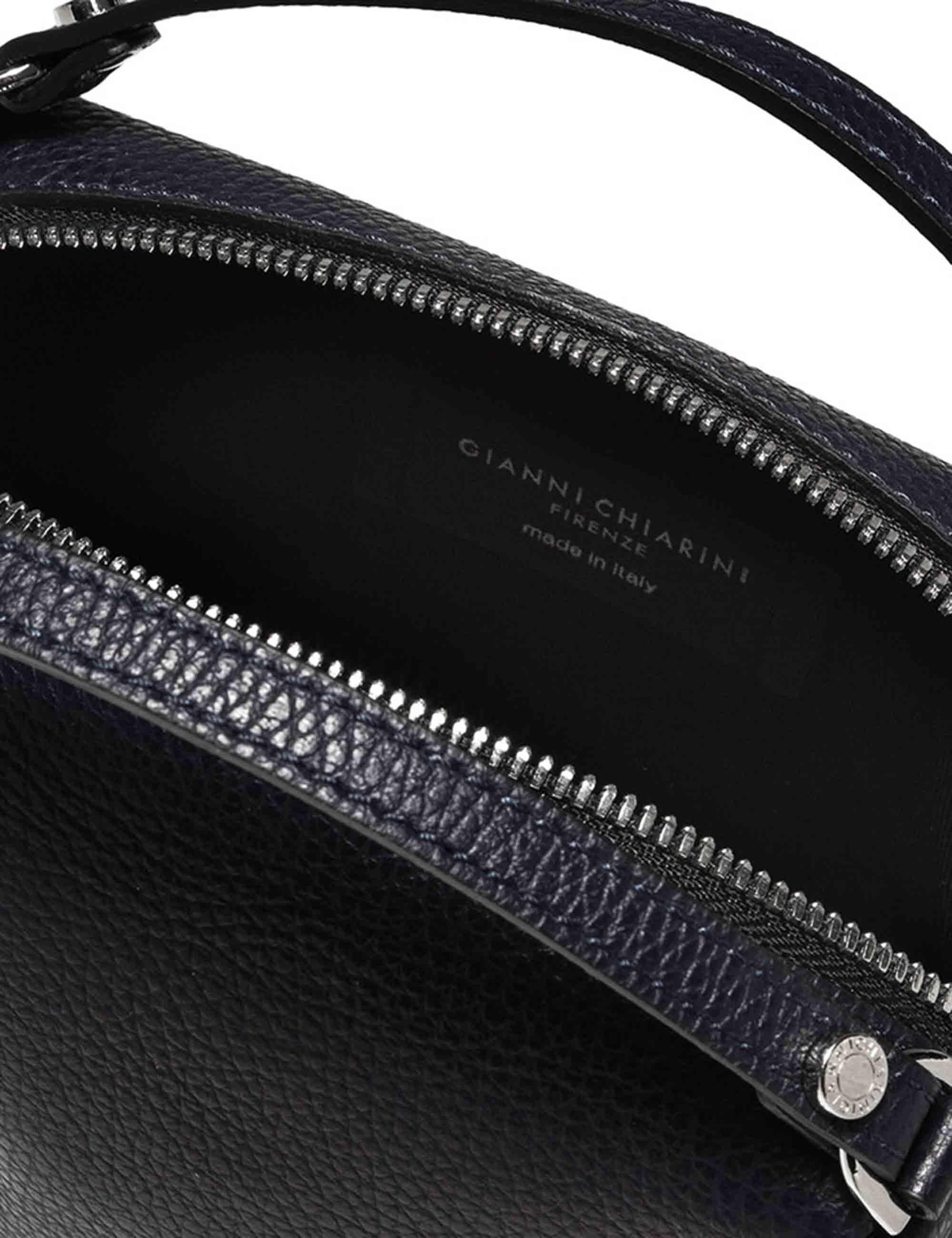 Borse donna Alifa in pelle martellata nera BS8145 001 COMMGRN Gianni Chiarini 