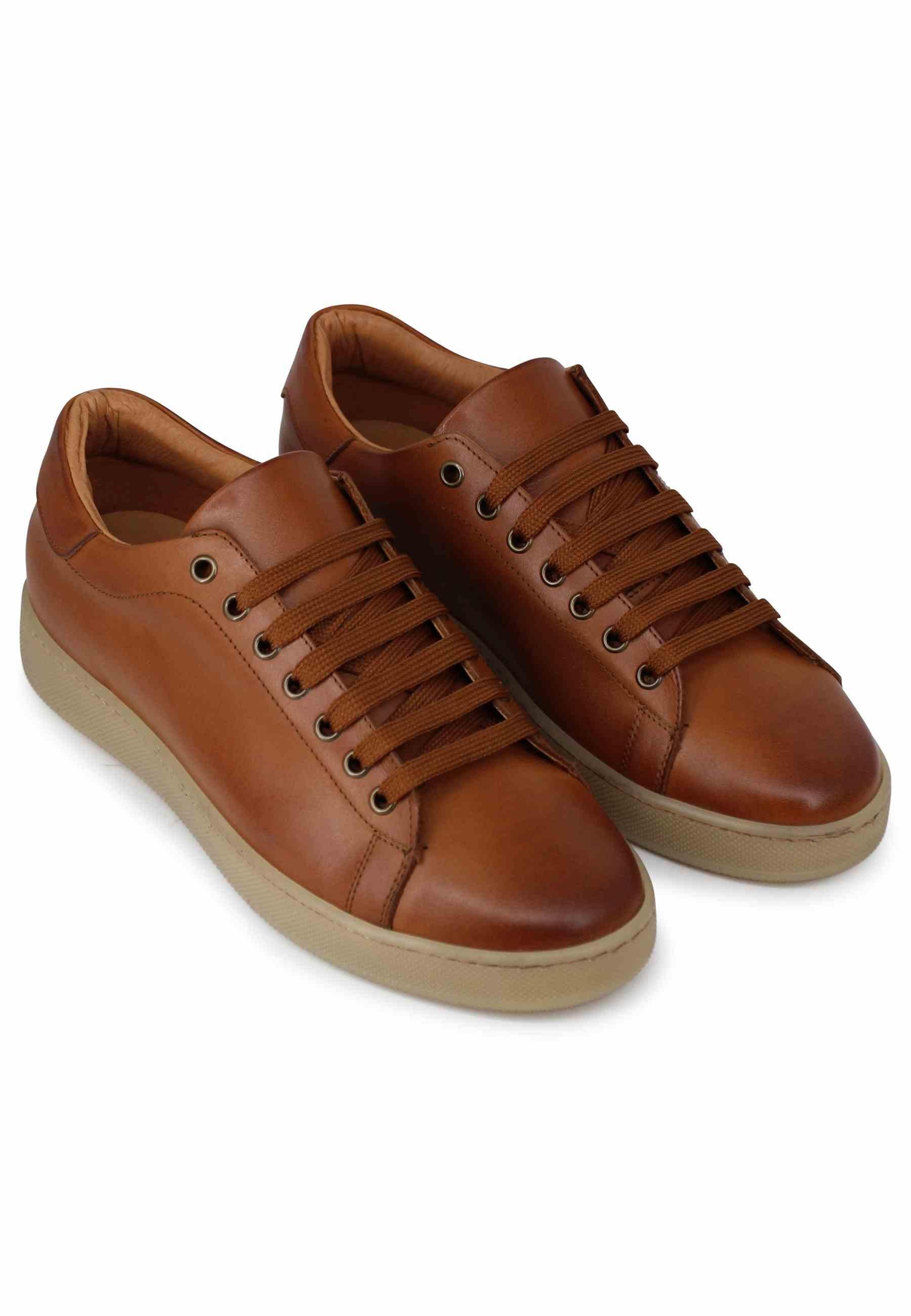 Sneakers uomo in pelle cuoio con fondo gomma 2011 012C Spatarella 