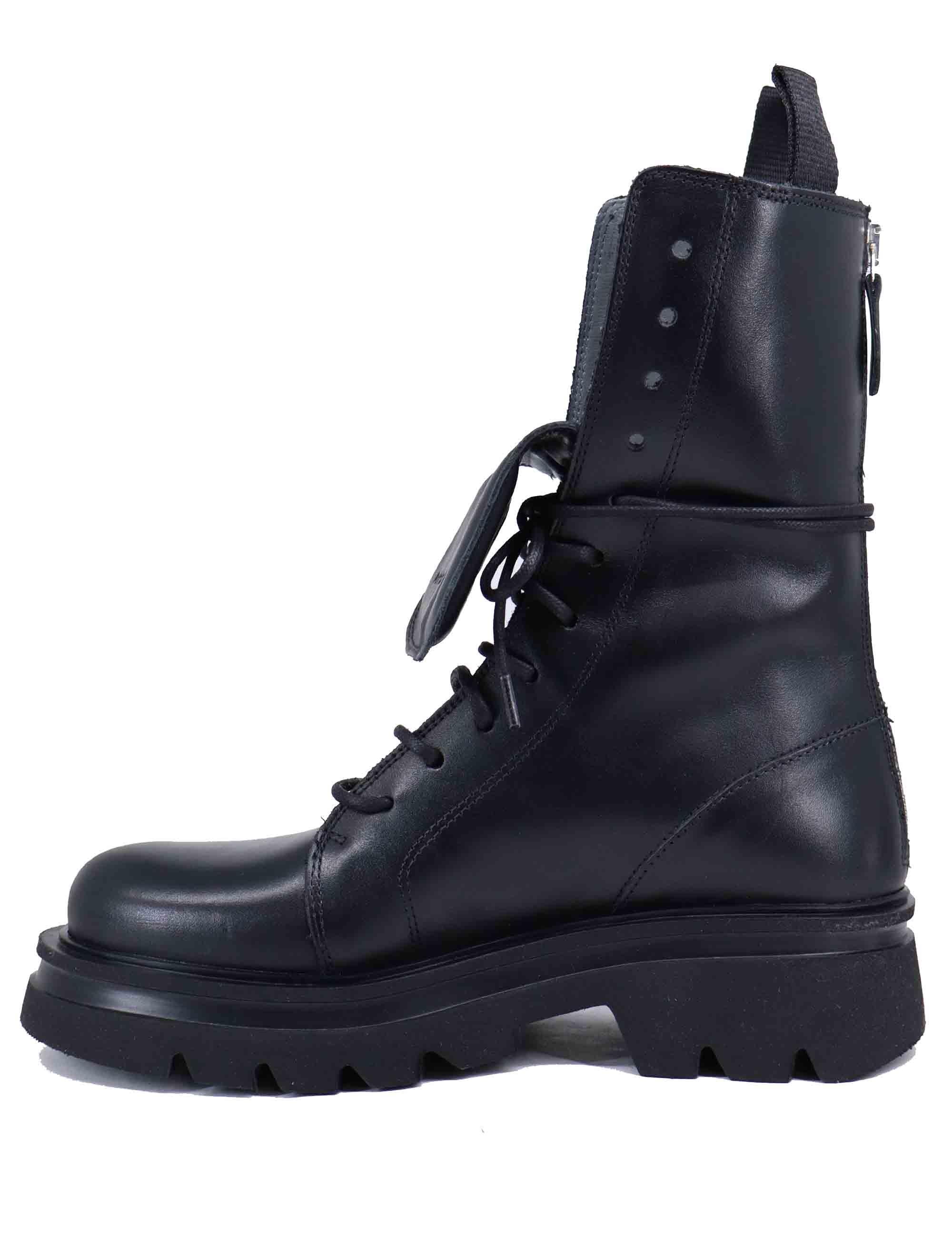 Anfibi donna in pelle nera con zip posteriore SCORPIO 001 Patrizia Bonfanti 