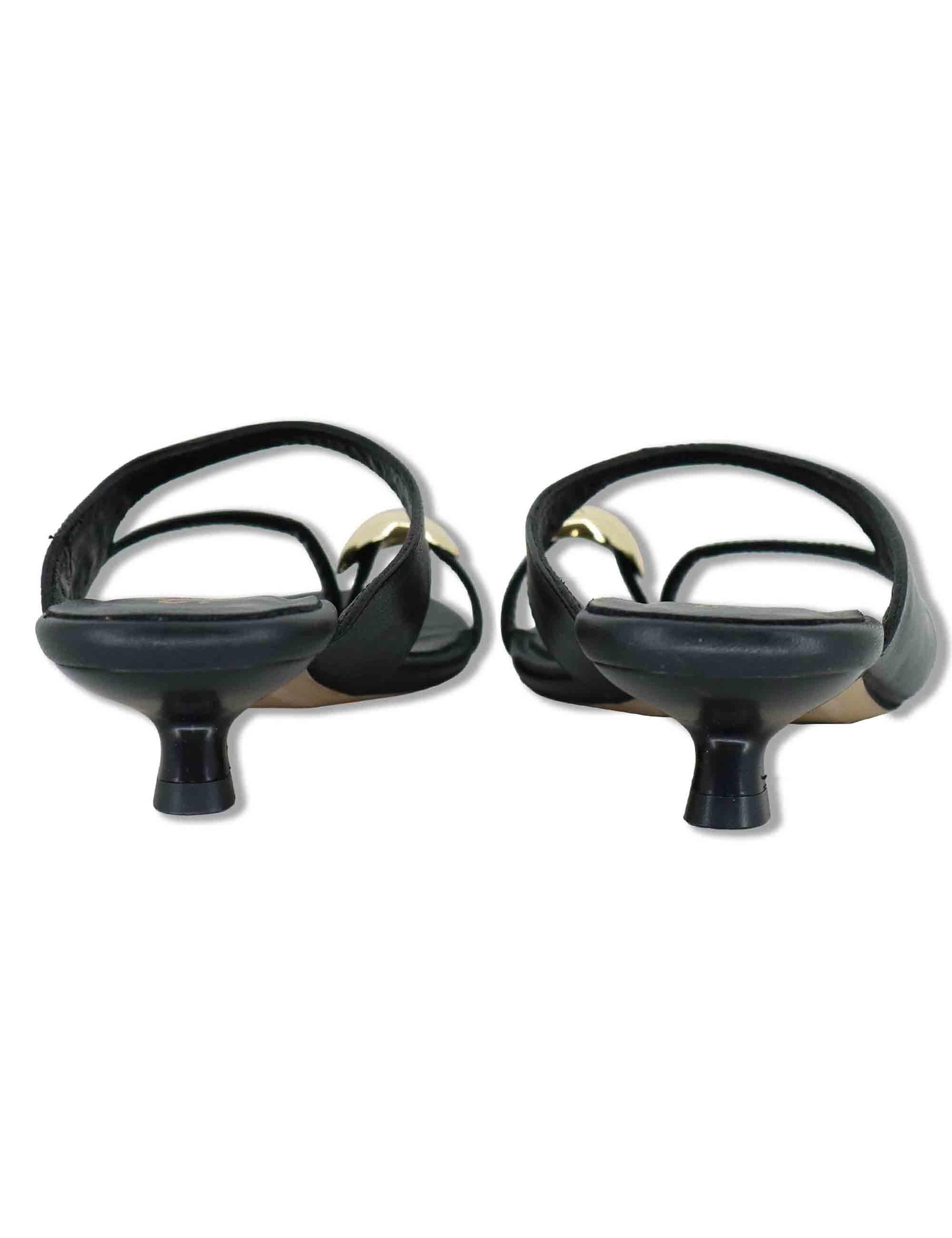 Sandali donna infradito in pelle nero con anello oro e tacco basso SP261650 001 Spatarella 