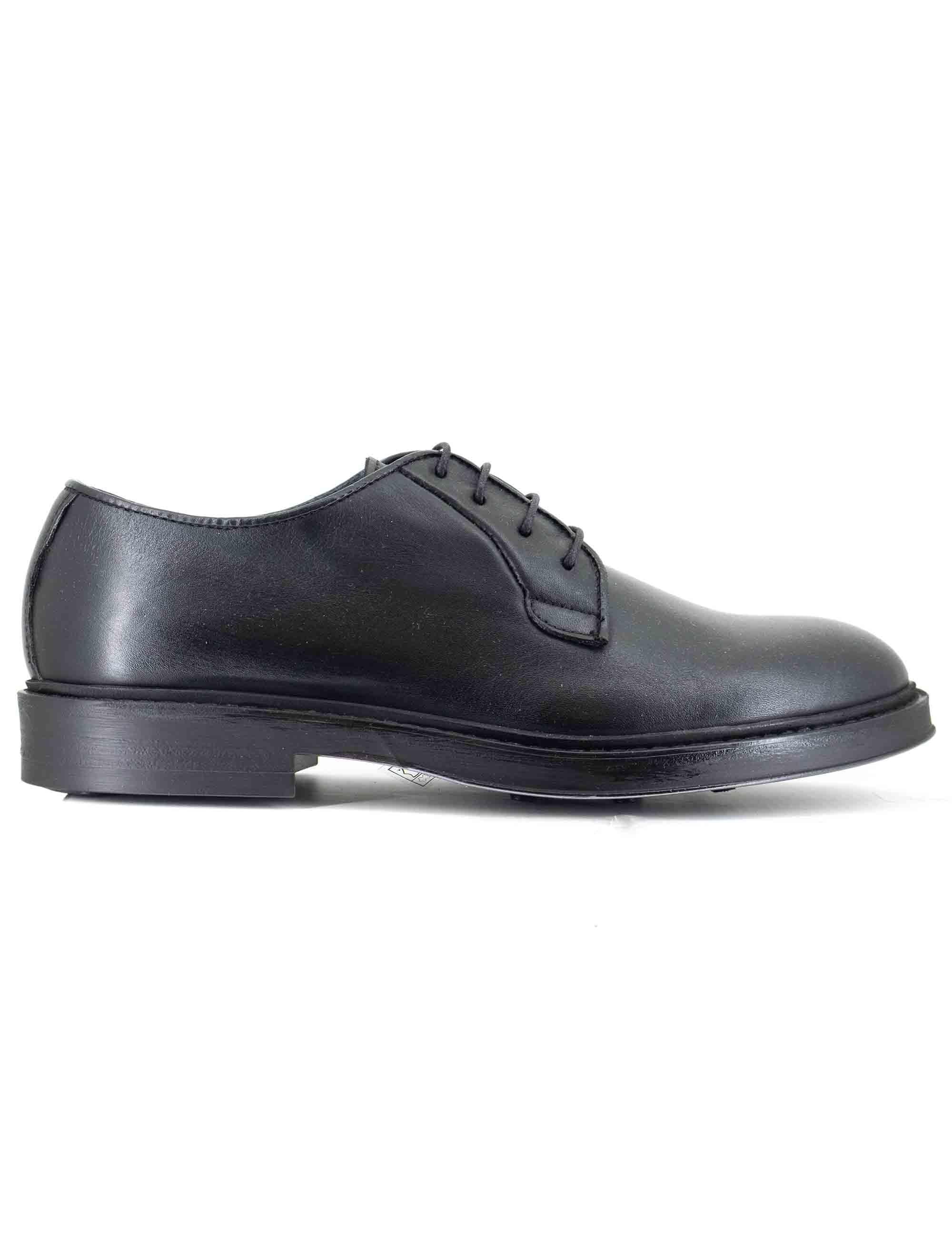 Stringate uomo in pelle nera con suola in gomma cucita SP1145 001 Spatarella 