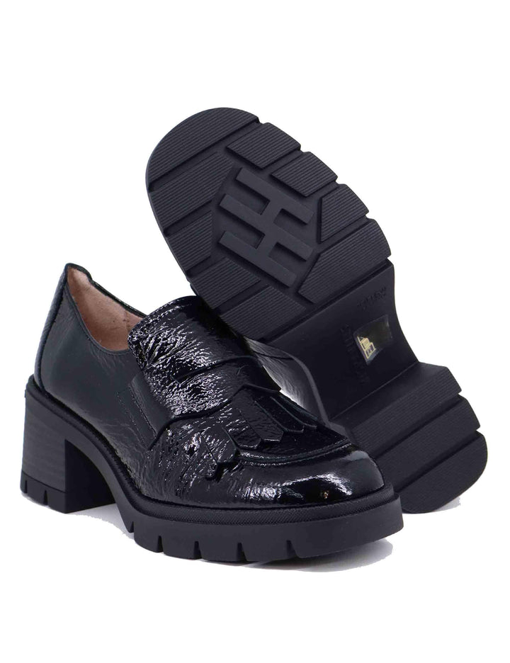 Mocassini donna in vernice nera con suola in gomma HI243610 C005 Hispanitas 