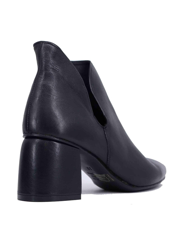 Stivaletti donna in pelle nera 124900 001 Kudetà 