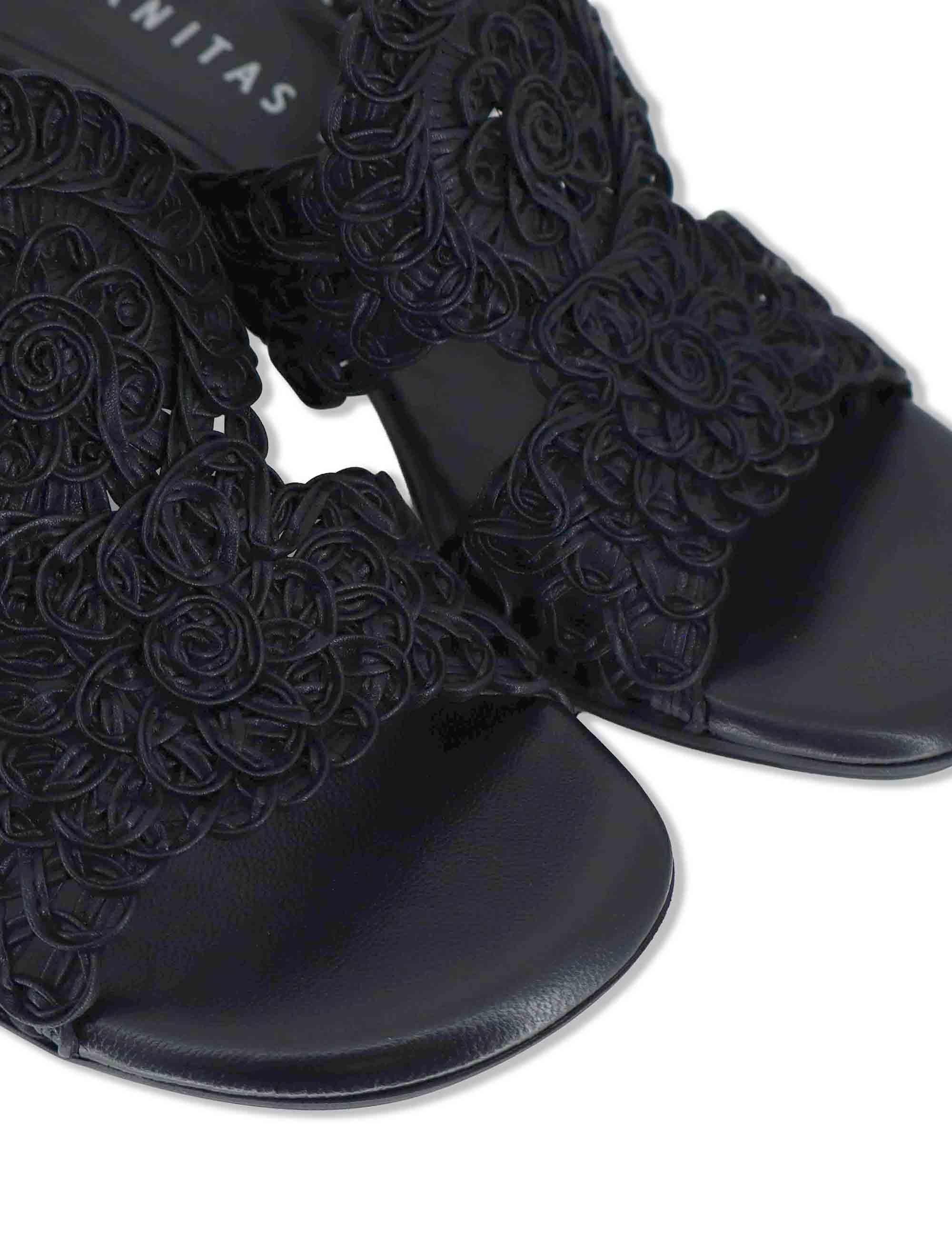 Sandali donna in pelle nera ricamo effetto pizzo con taccco alto HV264792 BLACK Hispanitas 