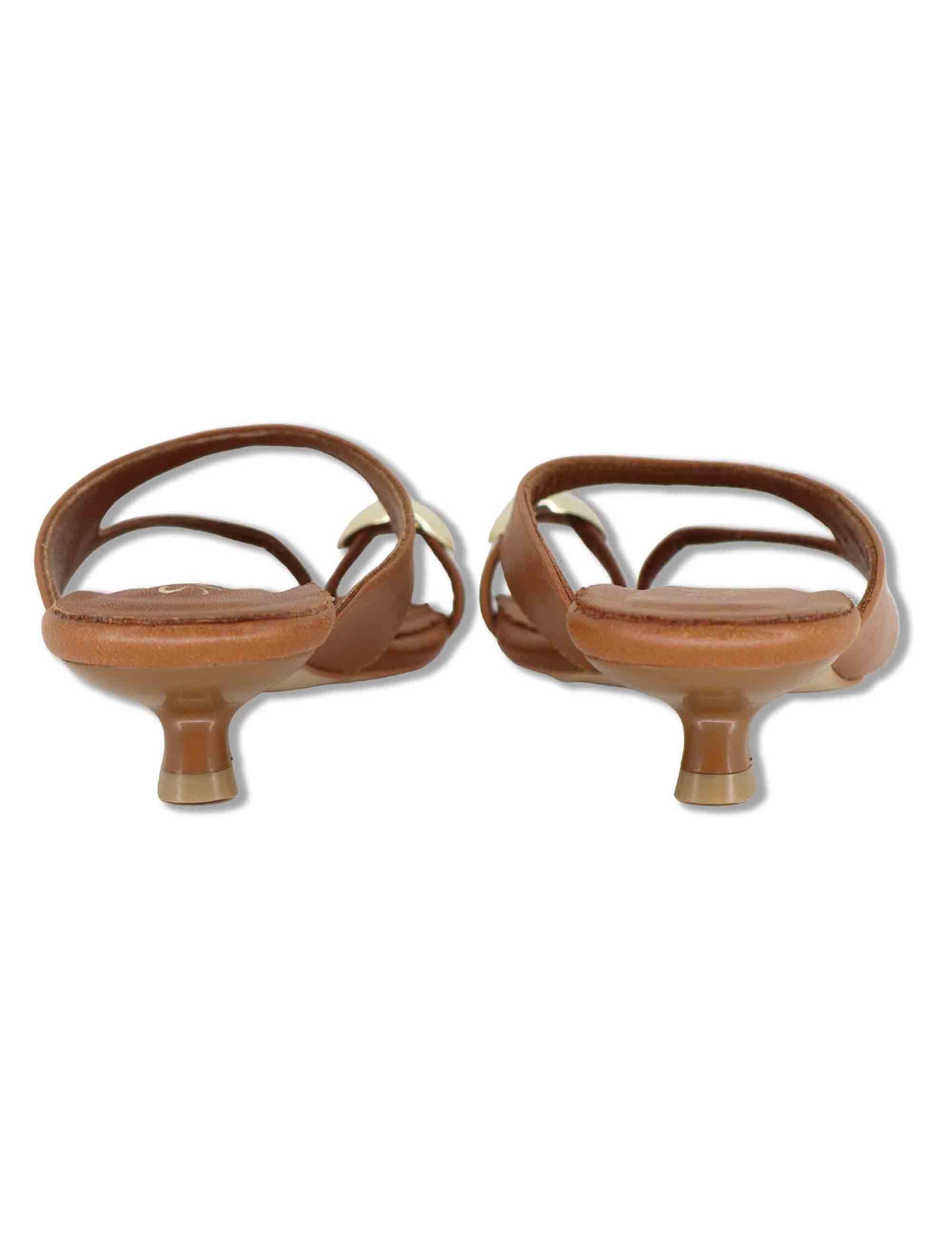 Sandali donna infradito in pelle cuoio con anello oro e tacco basso SP261650 014 Spatarella 
