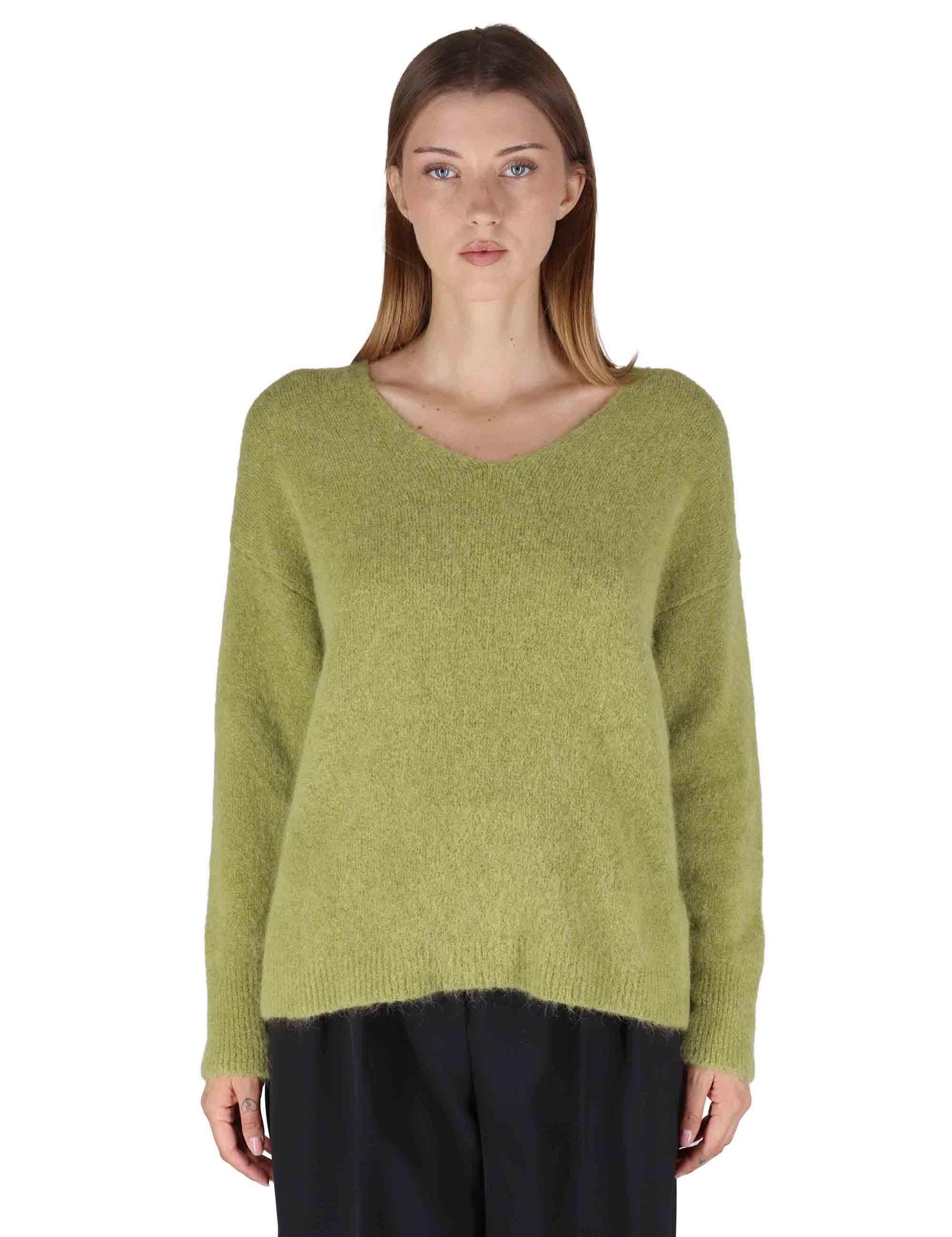 Maglioni donna in lana alpaca verde con ampio scollo a V JABMF0025-G074 7013 Justmine 