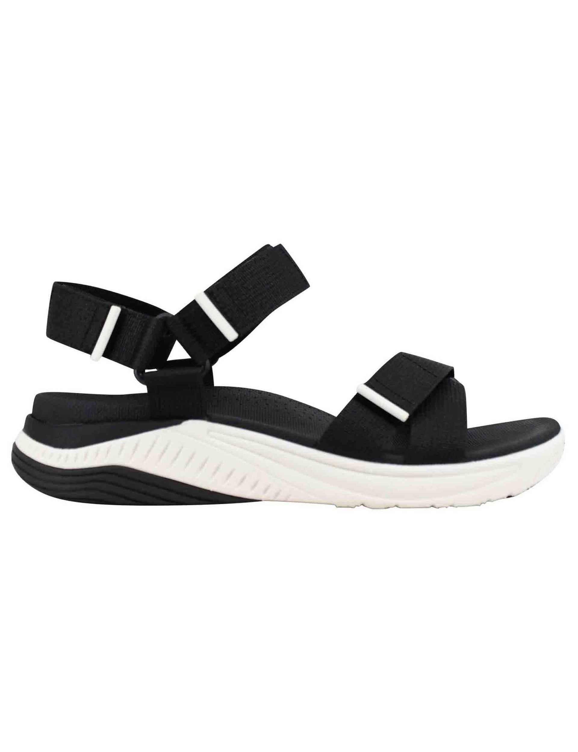 Sandali donna Racquel in tessuto nero con zeppa in gomma RACQUEL 491-5500200 Dansko 
