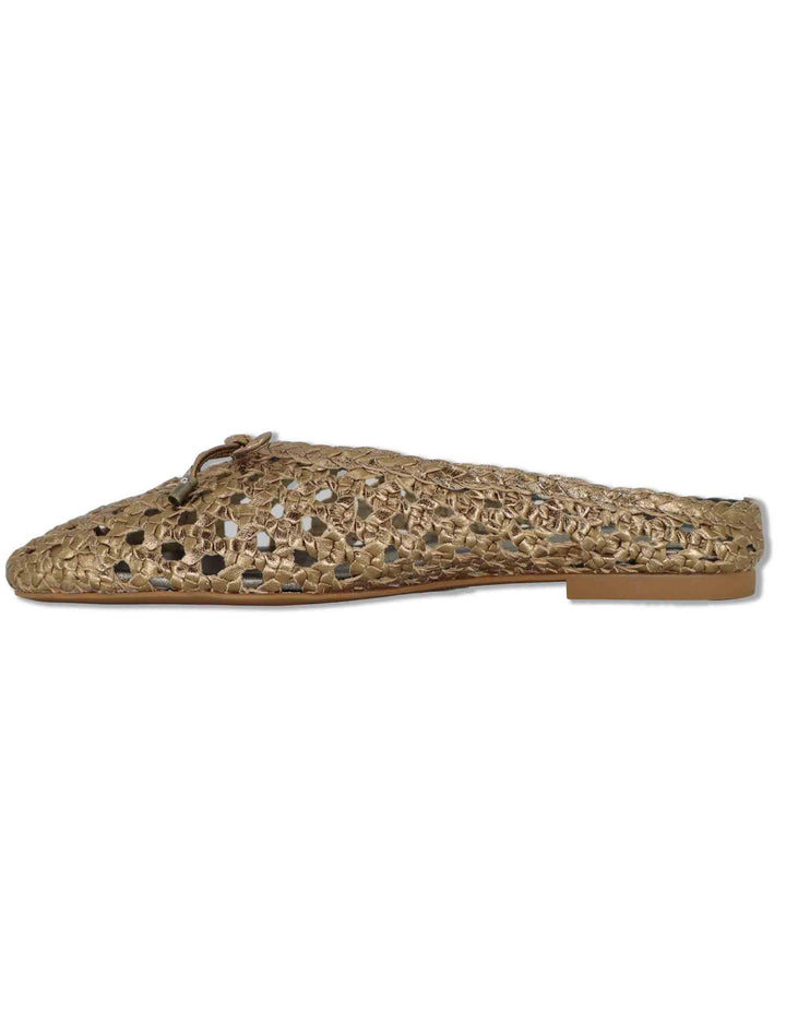 Sabot donna in pelle intrecciata taupe con tacco basso e punta tonda BAELO SHF MUMM Unisa 