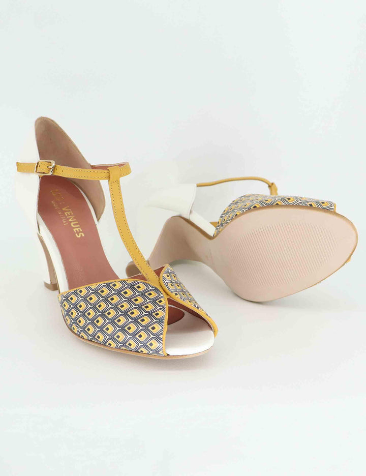 Sandali donna in pelle bianca con tacco alto 3603P 100 Les Venues 