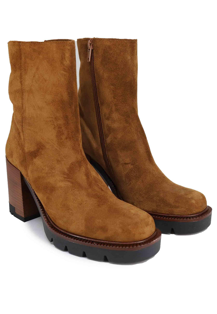 Stivaletti donna in camoscio cuoio con tacco e plateau in gomma 626 014 Tsakiris Mallas 