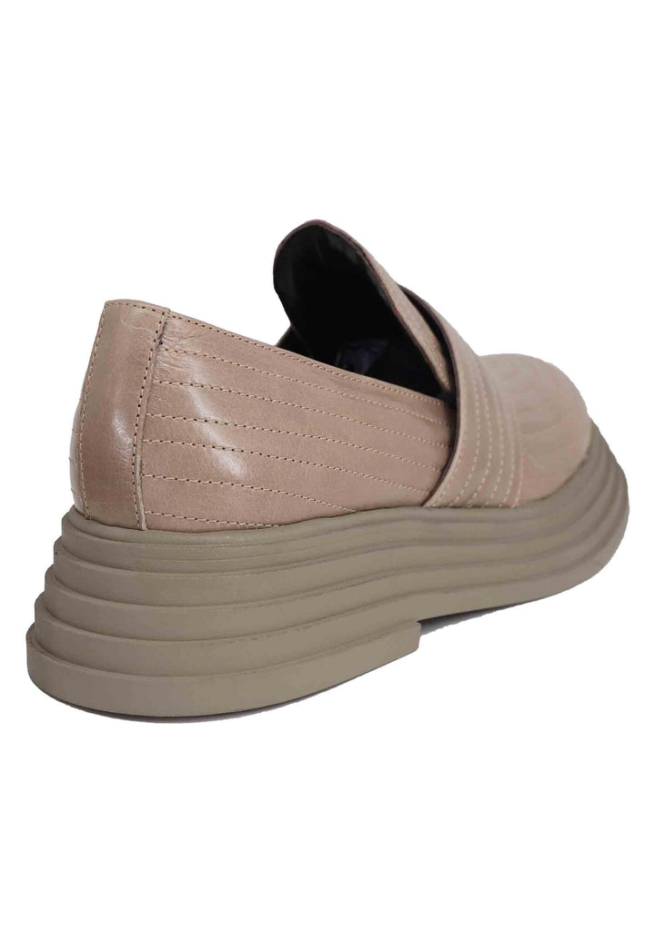 Mocassini donna in pelle taupe con cuciture e suola in gomma P9042F 029 Laura Bellariva 