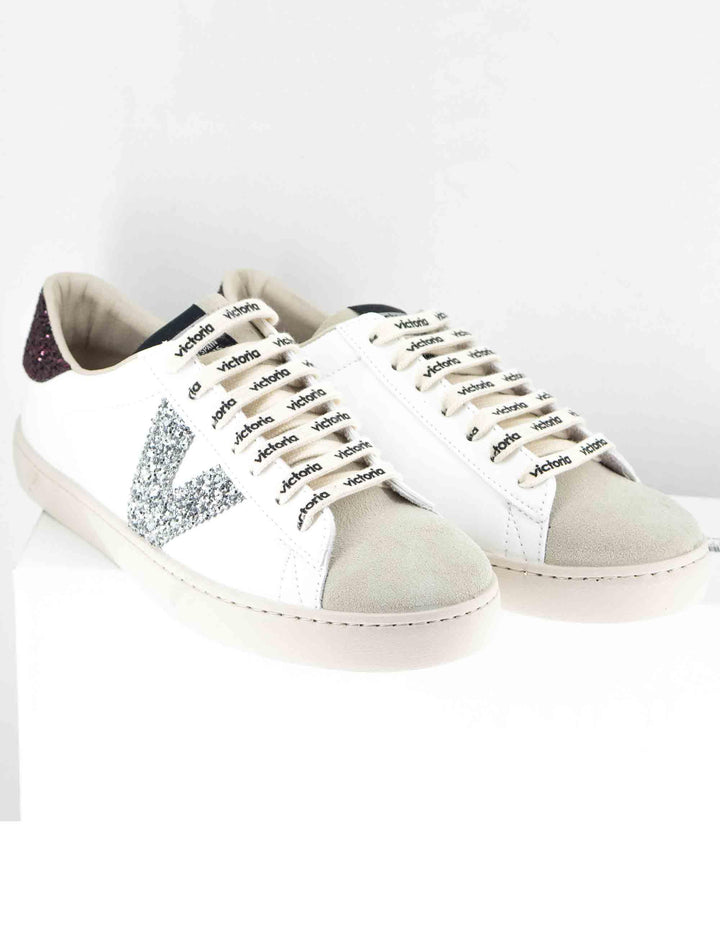 Sneakers donna in pelle bianca con logo in glitter 1126228 BURDEOS Victoria 