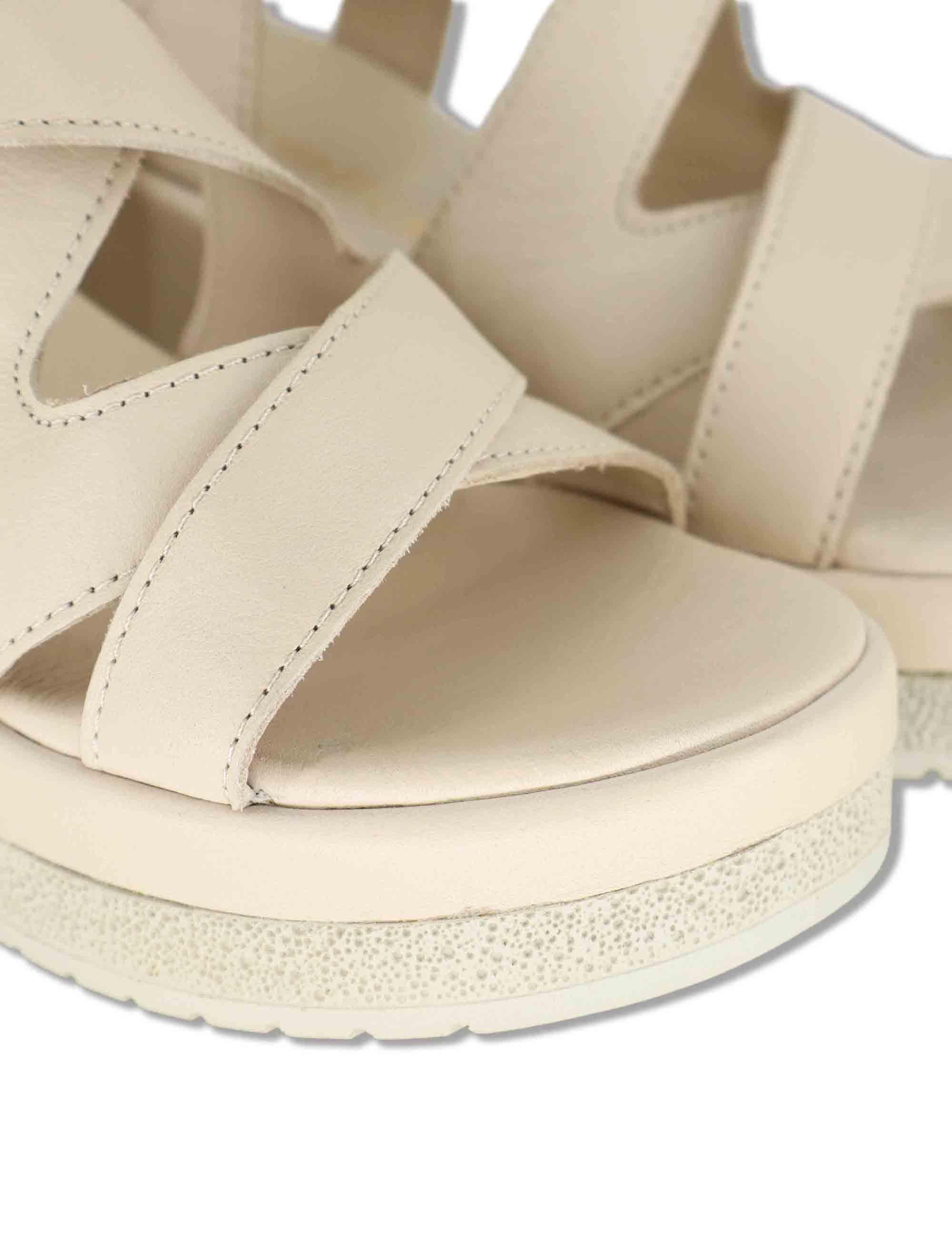 Sandali donna slingback in pelle beige con zeppa e cinturino regolabile SP261354 020 Spatarella 