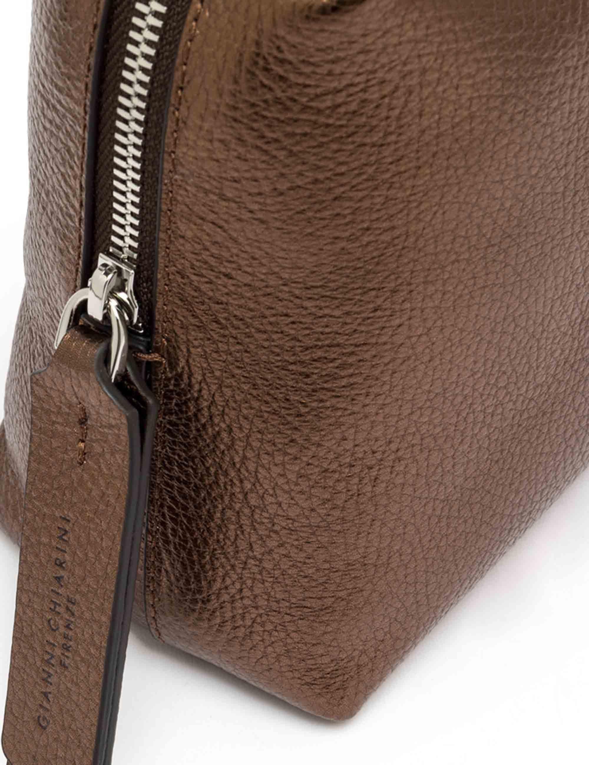 Borse donna Alifa in pelle martellata bronzo BS8148 14167 COMMGRNLM Gianni Chiarini 