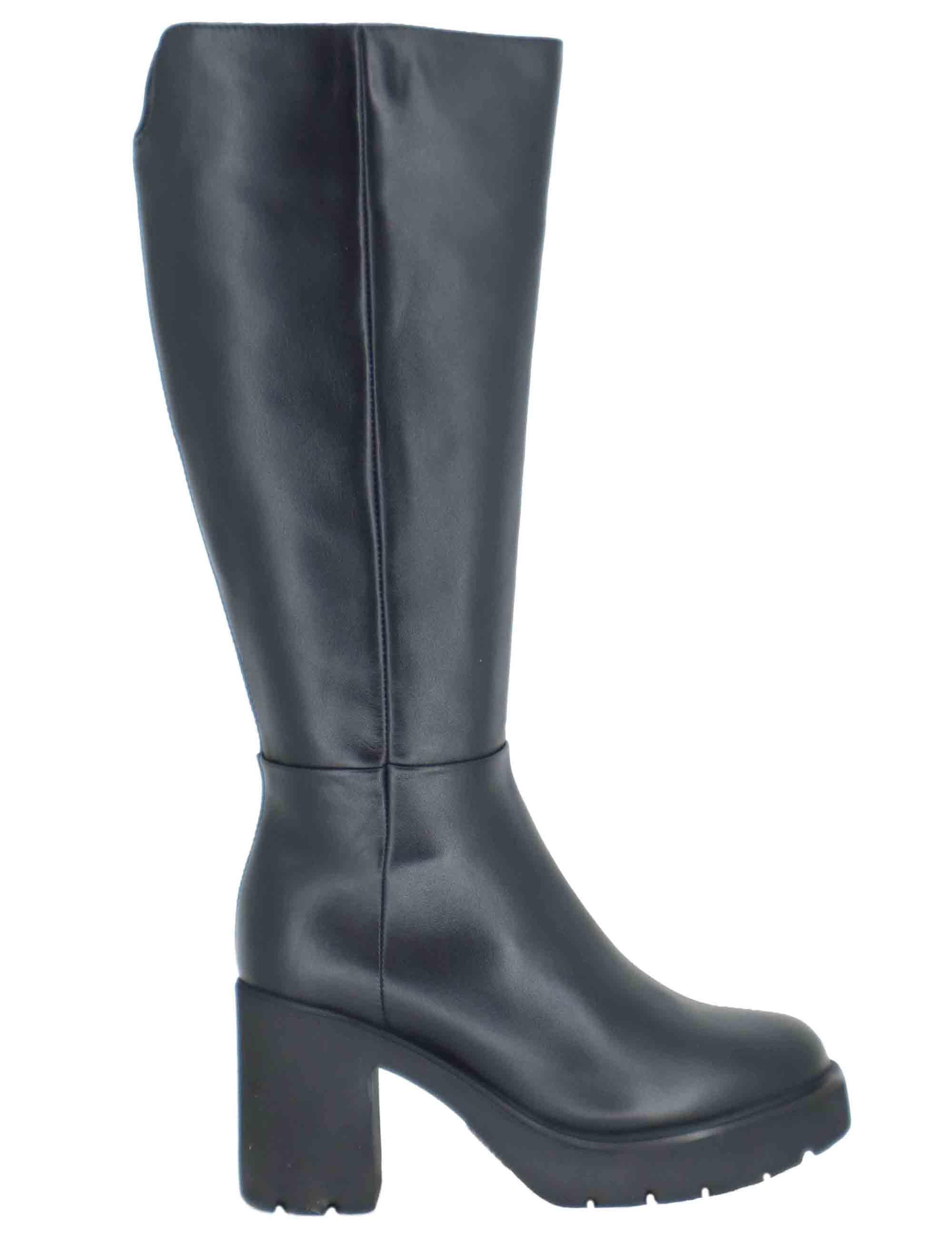 Stivali donna in pelle nera con suola alta in gomma KAYLI STT BLACK Unisa 